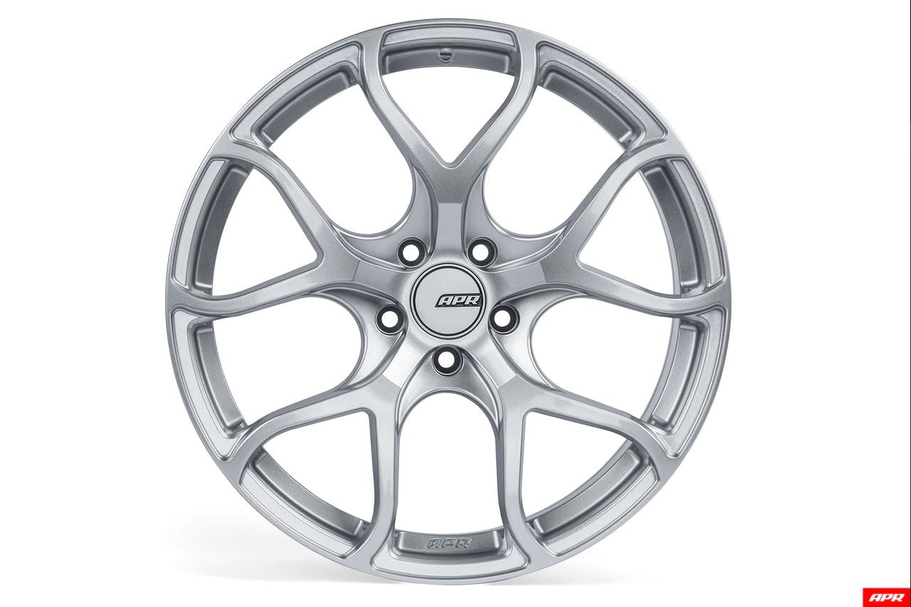 APR Flow Formed Alloy Wheel 19x8.5 5x112 - Hyper SilverAPR Flow Formed Alloy Wheel 19x8.5 5x112 - Hyper Silver