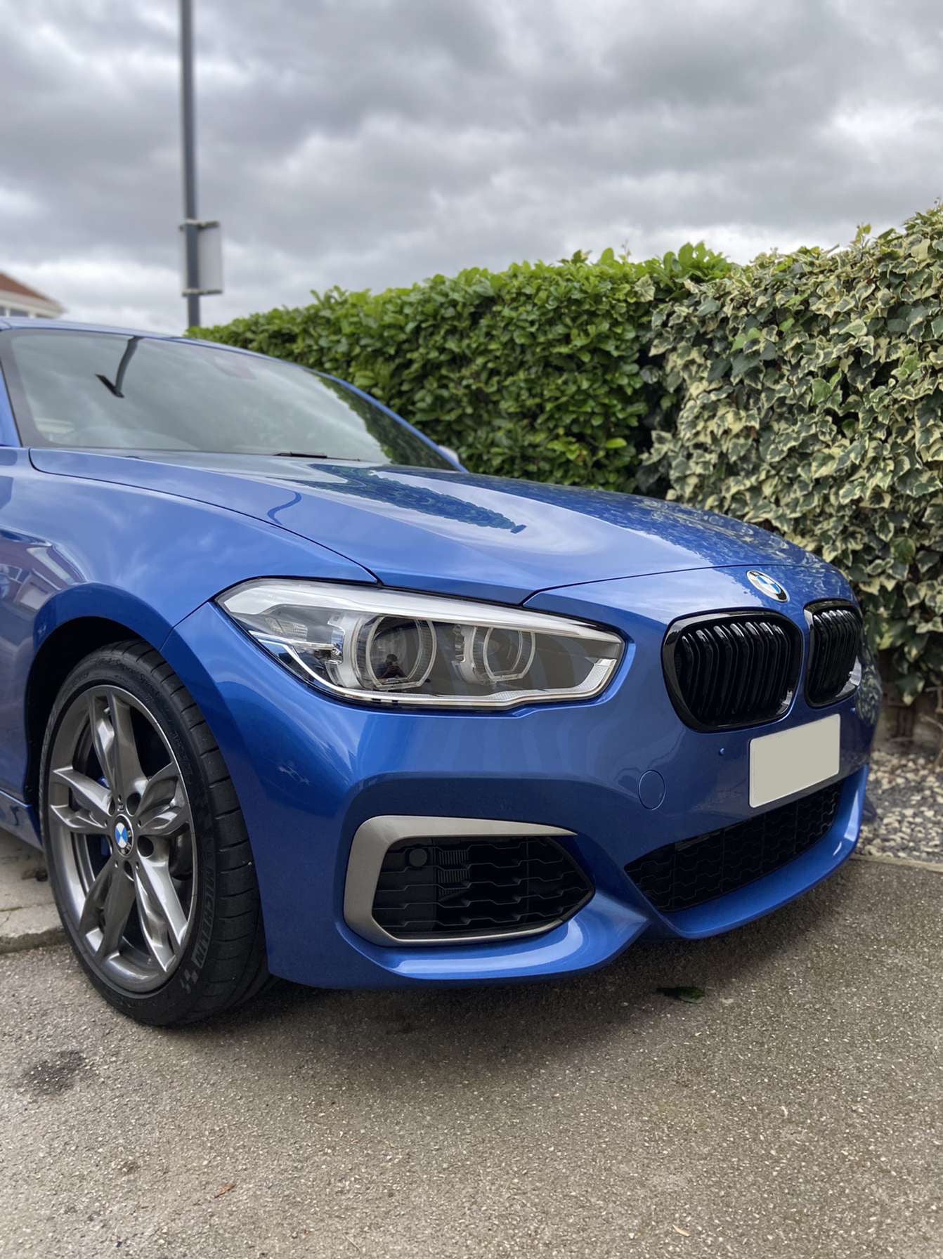 BMW 1 Series F21 Double Slat Gloss Black Kidney Grilles Pair (2015 - 2021)