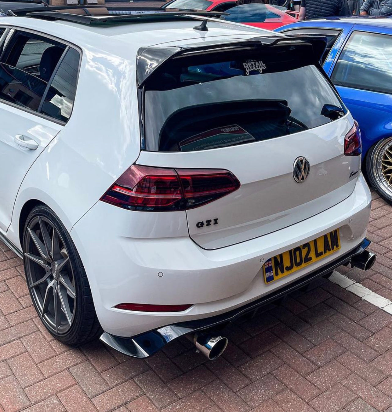 DAS Automotive Rear Diffuser in Gloss Black for Volkswagen Golf MK7.5 GTI