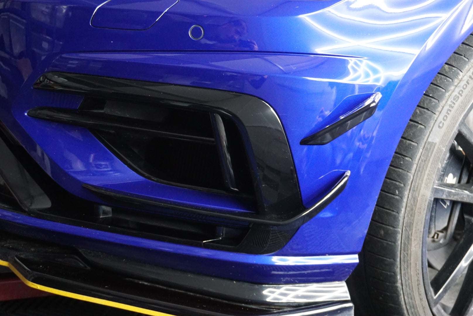 Volkswagen Golf MK7 / MK7.5 R GTI GTD Gloss Black 4 Piece Canard Kit (2013 - 2021) | DAS Automotive