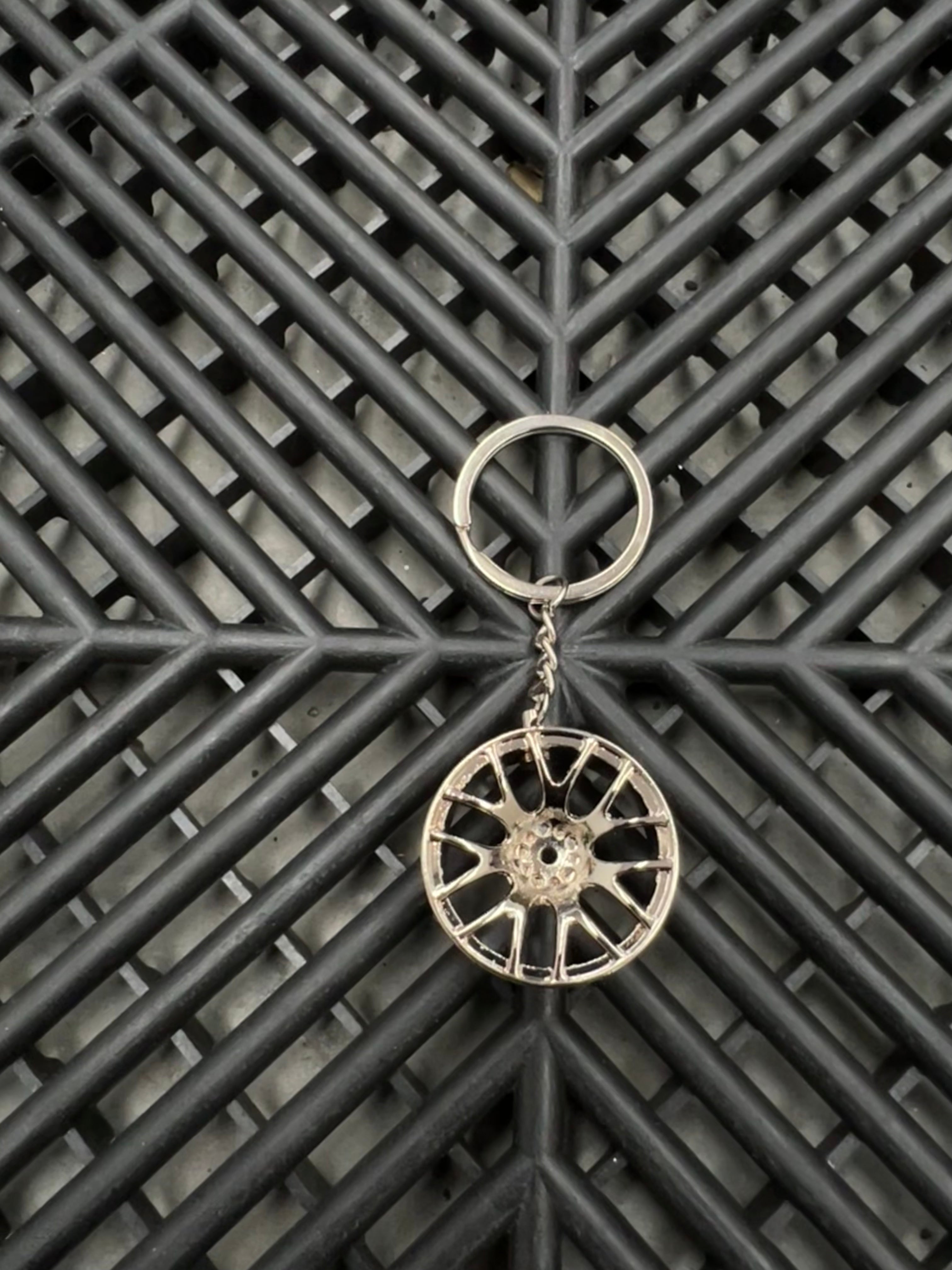 Multi Spoke Alloy Metal Keying (Multiple Colours)