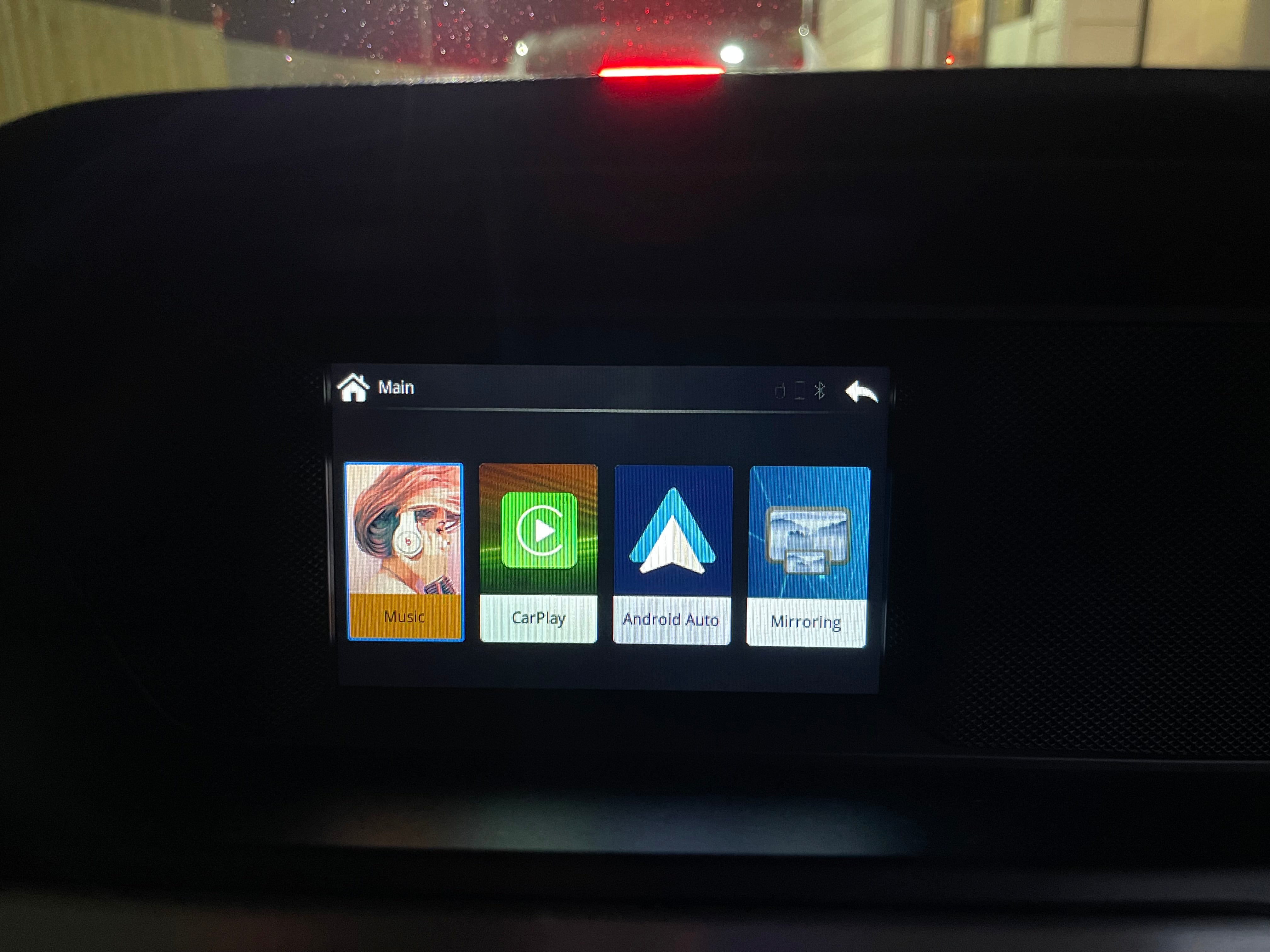 Mercedes C Class W204 Apple Car Play / Android Mirror Link Conversion Kit (Plug & Play)