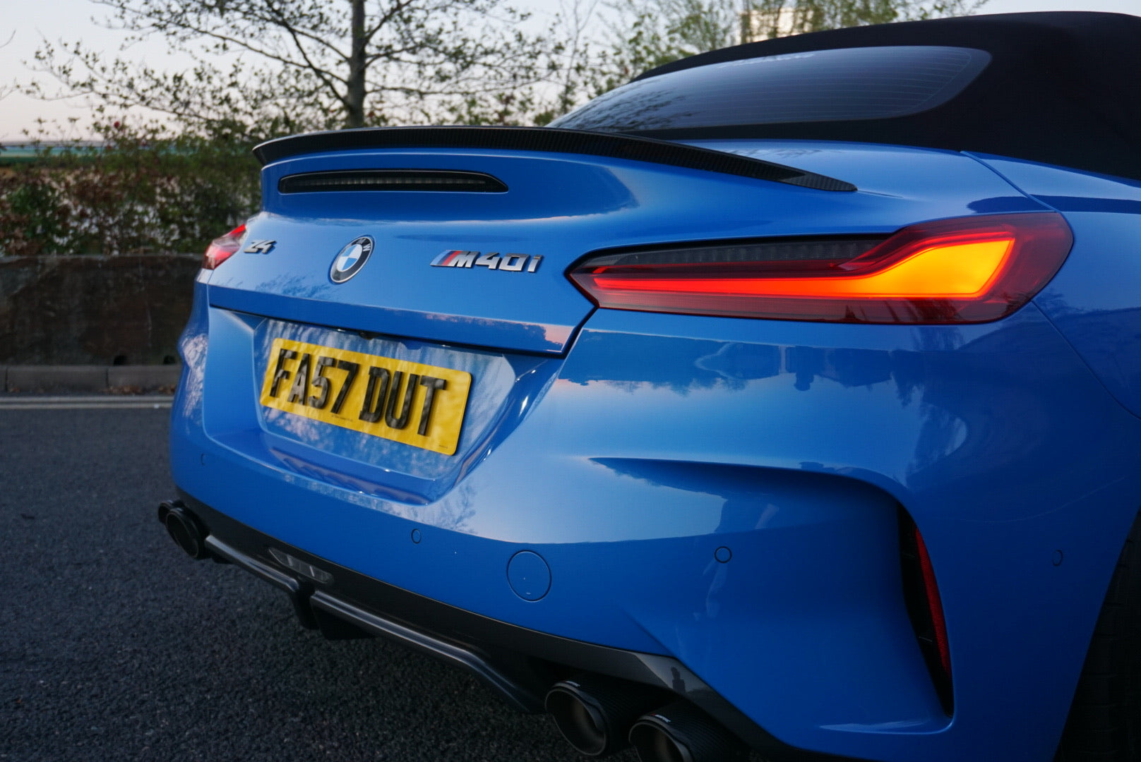 DAS - BMW Z4 G29 Genuine Carbon Fibre Flush Rear Trunk Spoiler / Wing (2018+ Models)