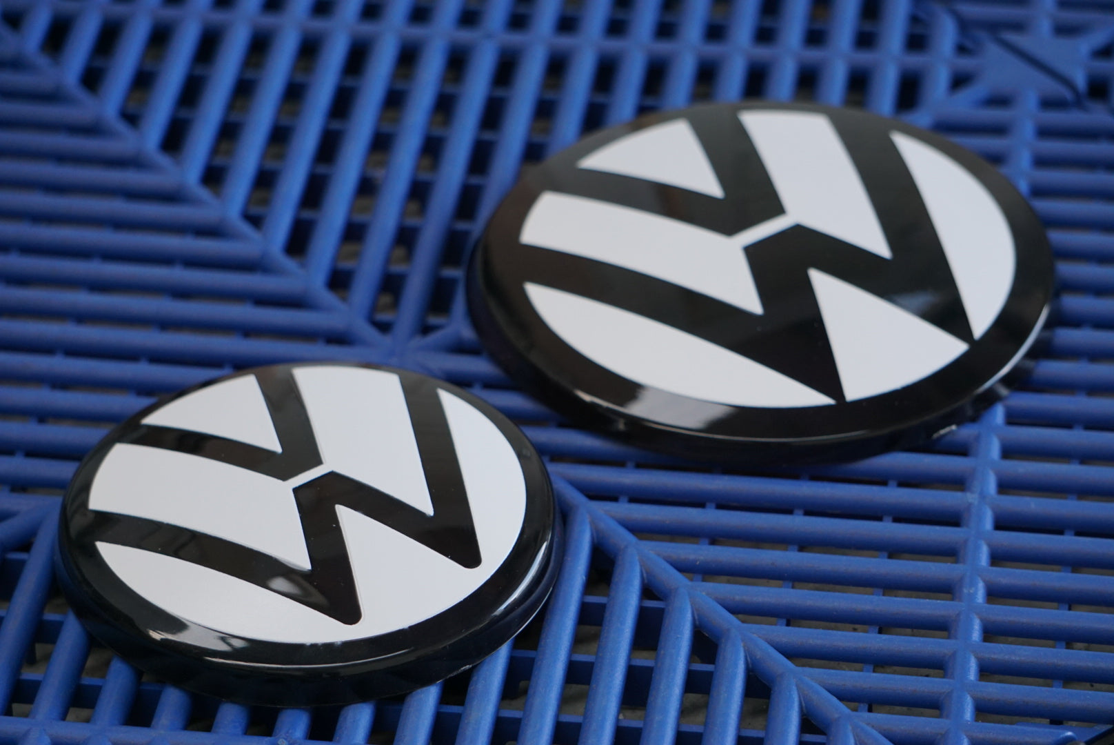 Volkswagen AW Polo MK6 / MK6.5 Black / White ACC RADAR Front and Rear Plastic Badge Overlays (2018+ Models)