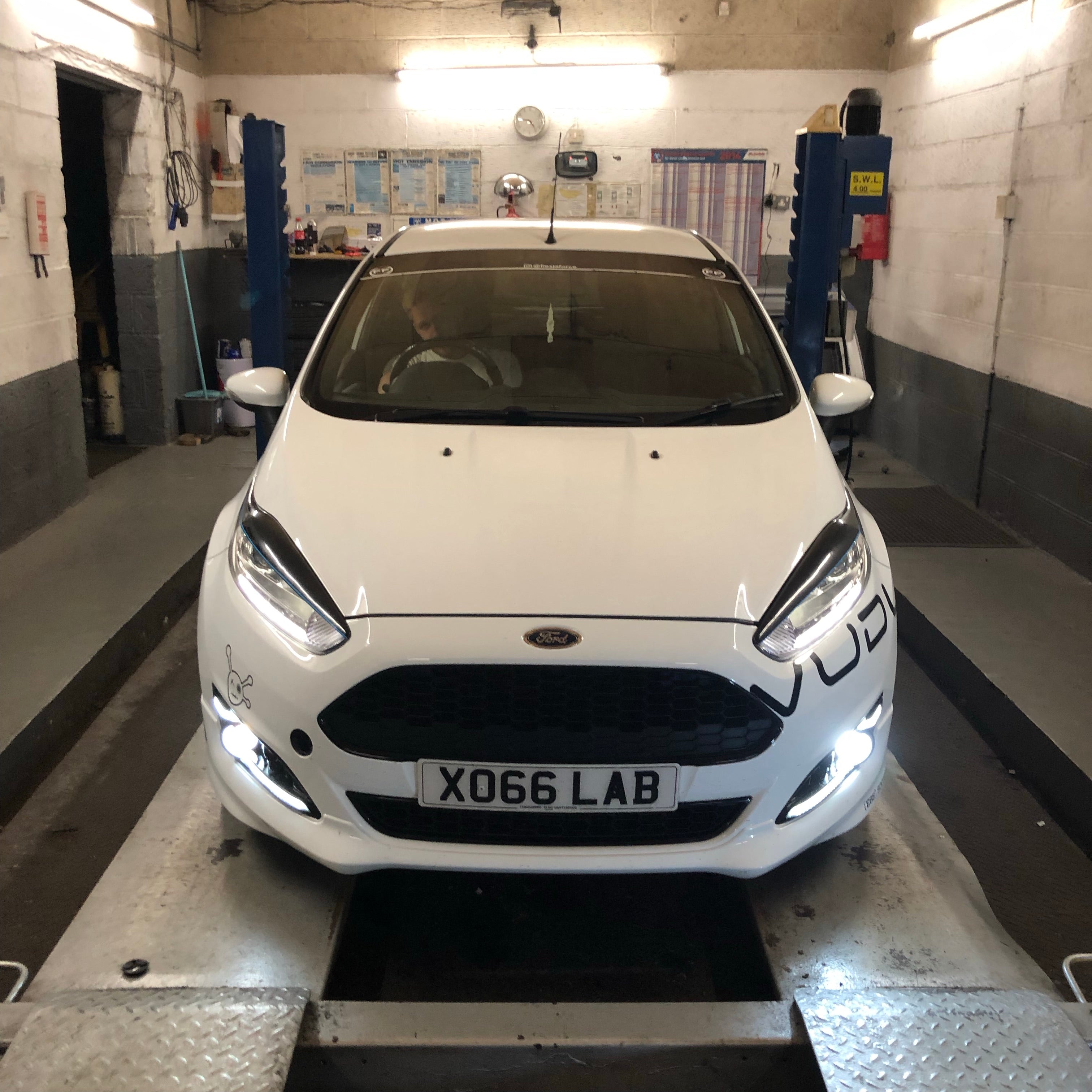 113 - Ford Fiesta Fog Light DRLs And Indicators - Diversion Stores Car Parts And Modificaions