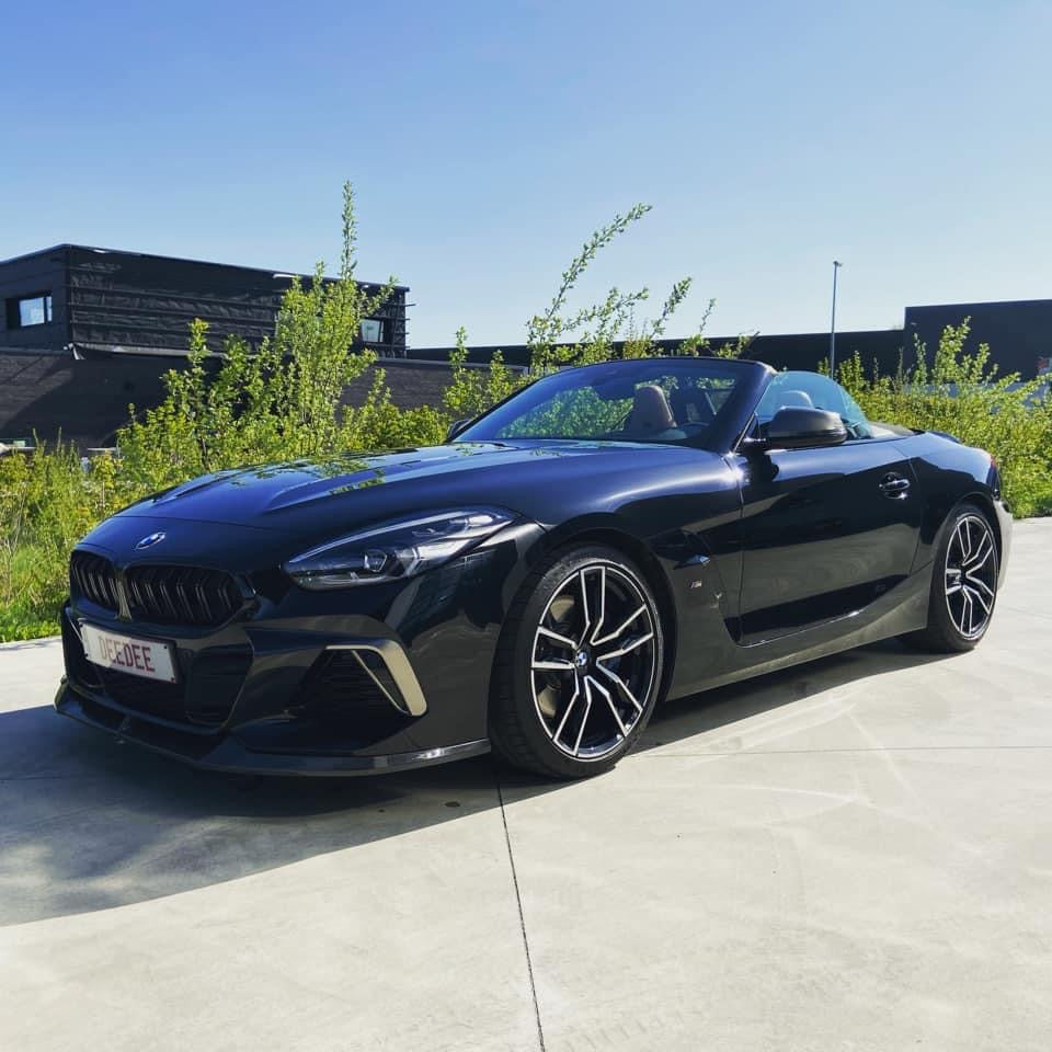 DAS - BMW Z4 G29 Strip Front Grille Pair Gloss Black (2019+)