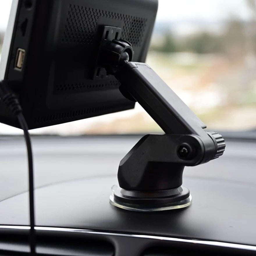 DIVERSION Universal 12V Plug & Play Car Play / Mirror Link System