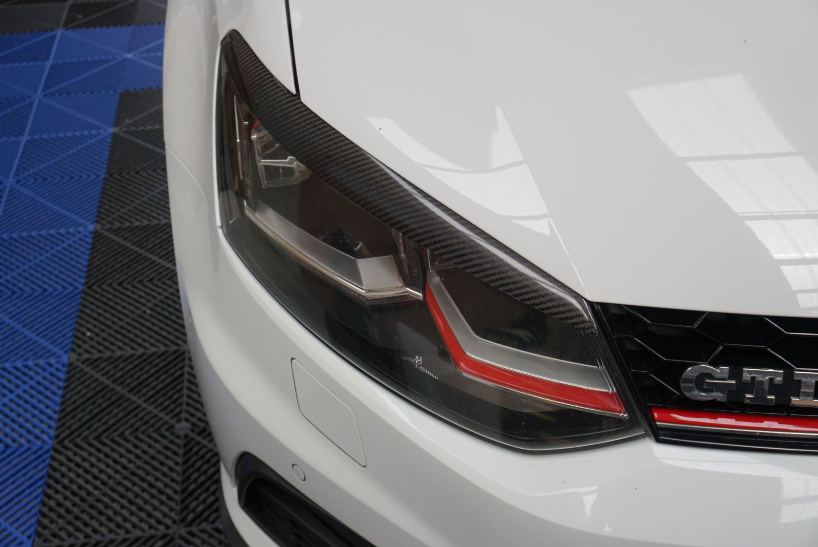 Volkswagen Polo MK5 Headlight Eyebrows Genuine Dry Carbon (2009-2017 Models)