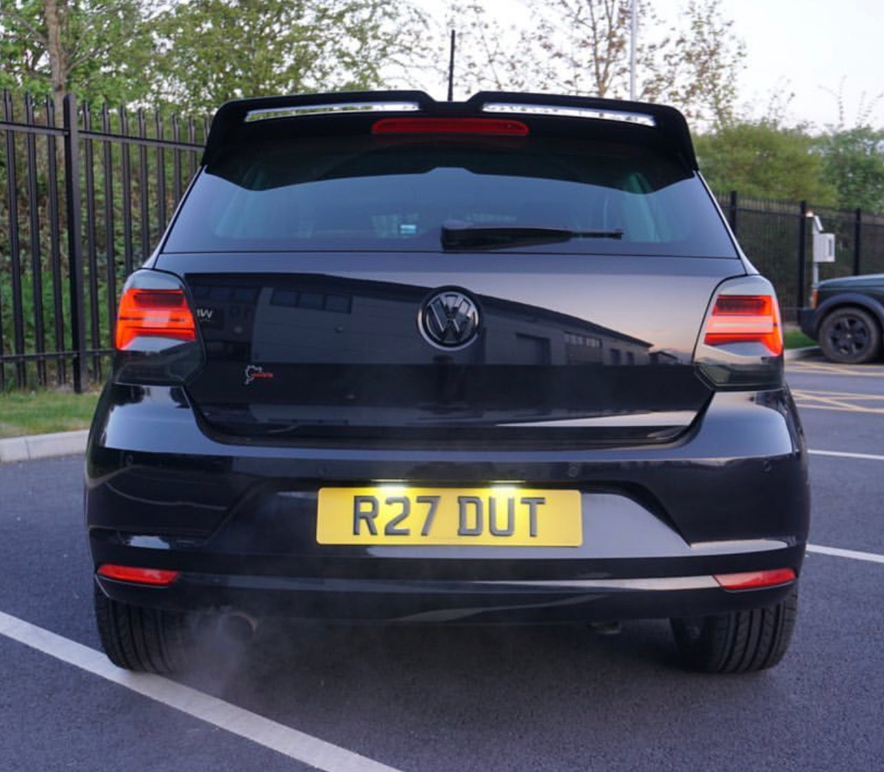 Volkswagen Polo 6R / 6C MK5 Q2 Style Taillights (Pair / 2009 - 2017) Plug & Play + Dynamic Indicators