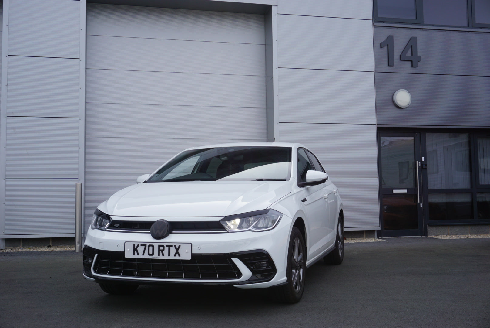 Volkswagen Polo AW MK6.5 Headlight Eyebrows (2021+ Facelift Models)