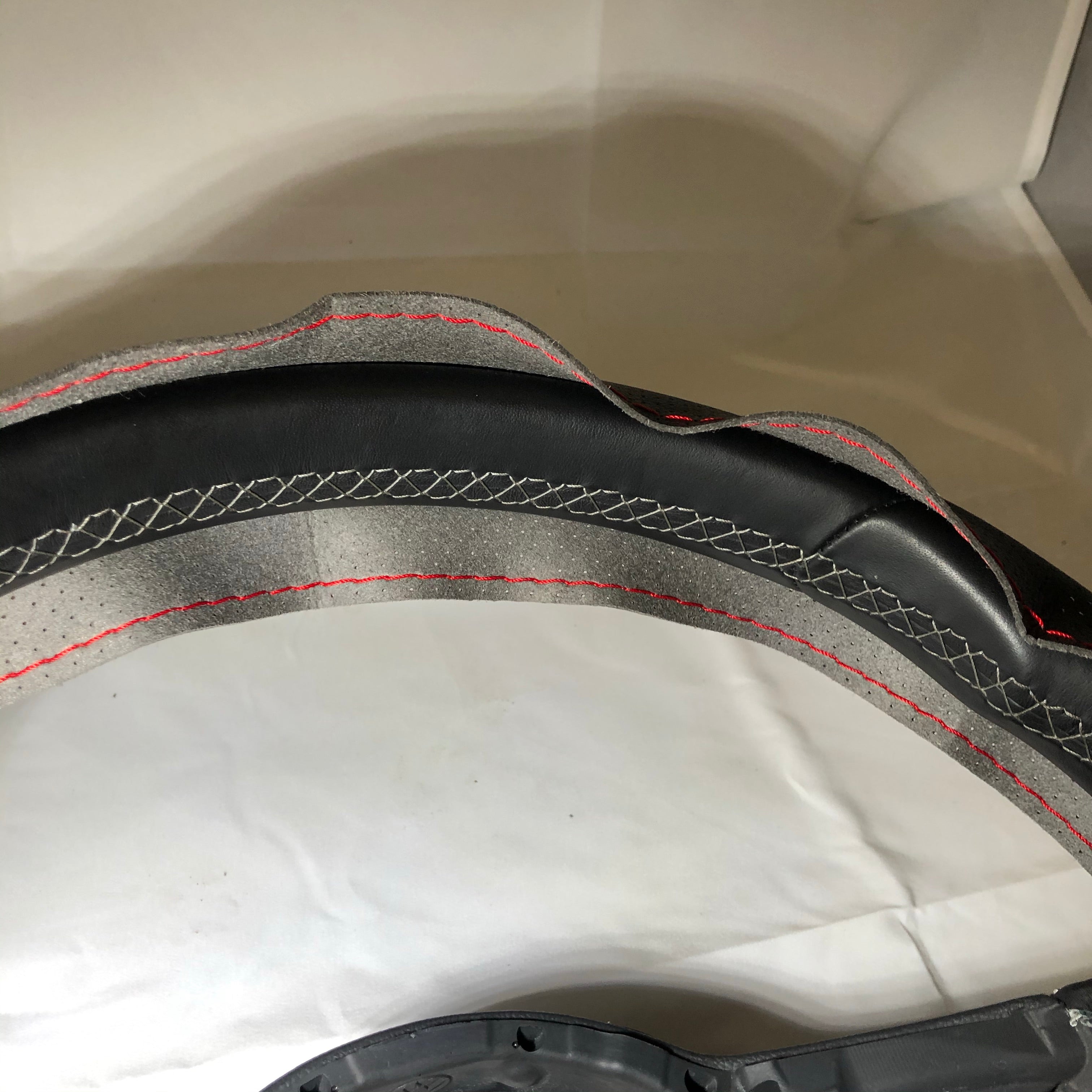 Universal Steering Wheel Leather Stitching Kit - Diversion Stores Car Parts And Modificaions