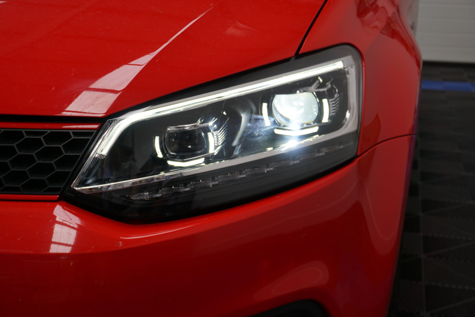Volkswagen Polo MK5 6R/6C Passat Style LED Custom Headlight Units+ (2009-2017)