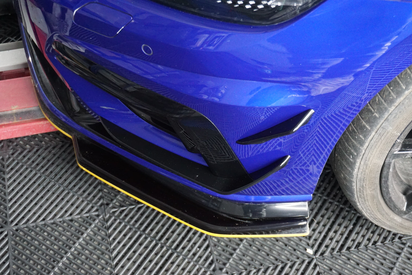 Volkswagen Golf MK7 / MK7.5 R GTI GTD Gloss Black 4 Piece Canard Kit (2013 - 2021) | DAS Automotive