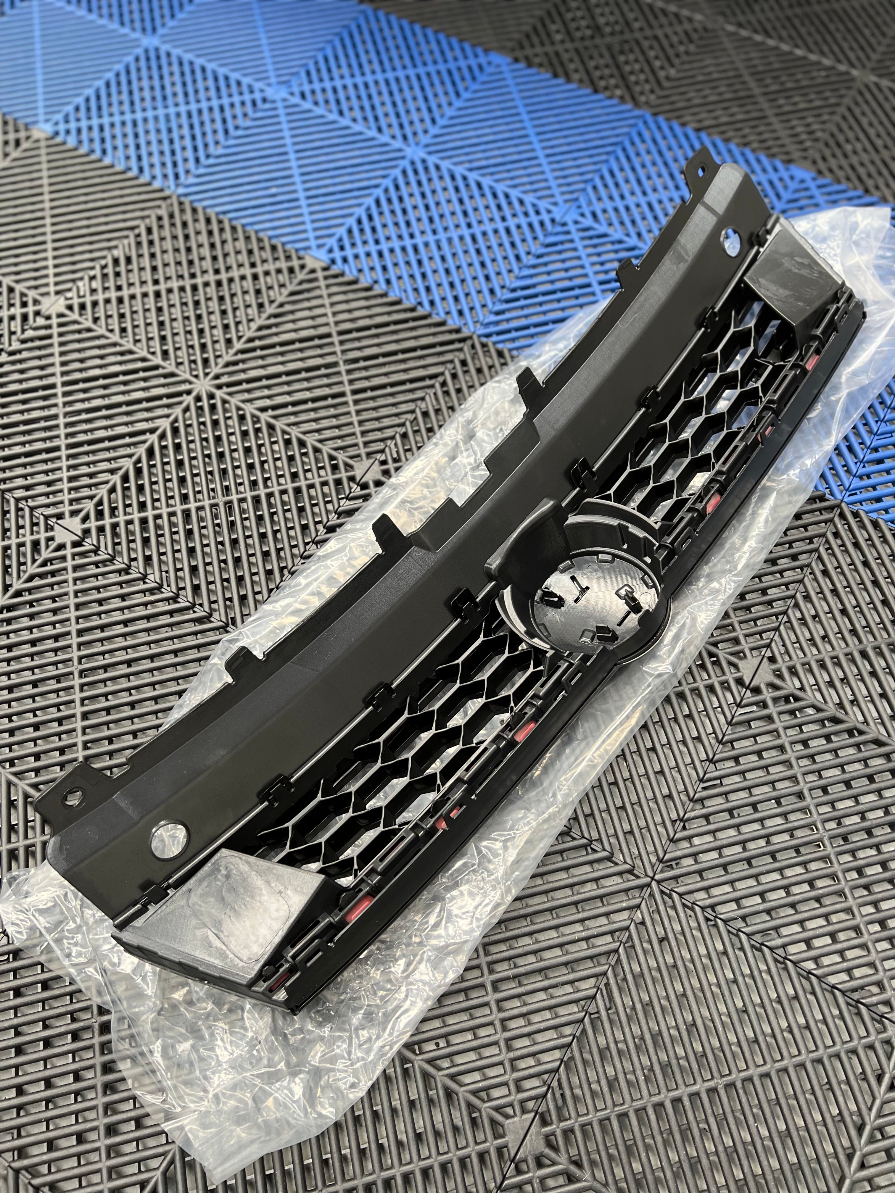 Volkswagen Polo MK5 6C Replacement GTI Style Front Grille (2014-2017)