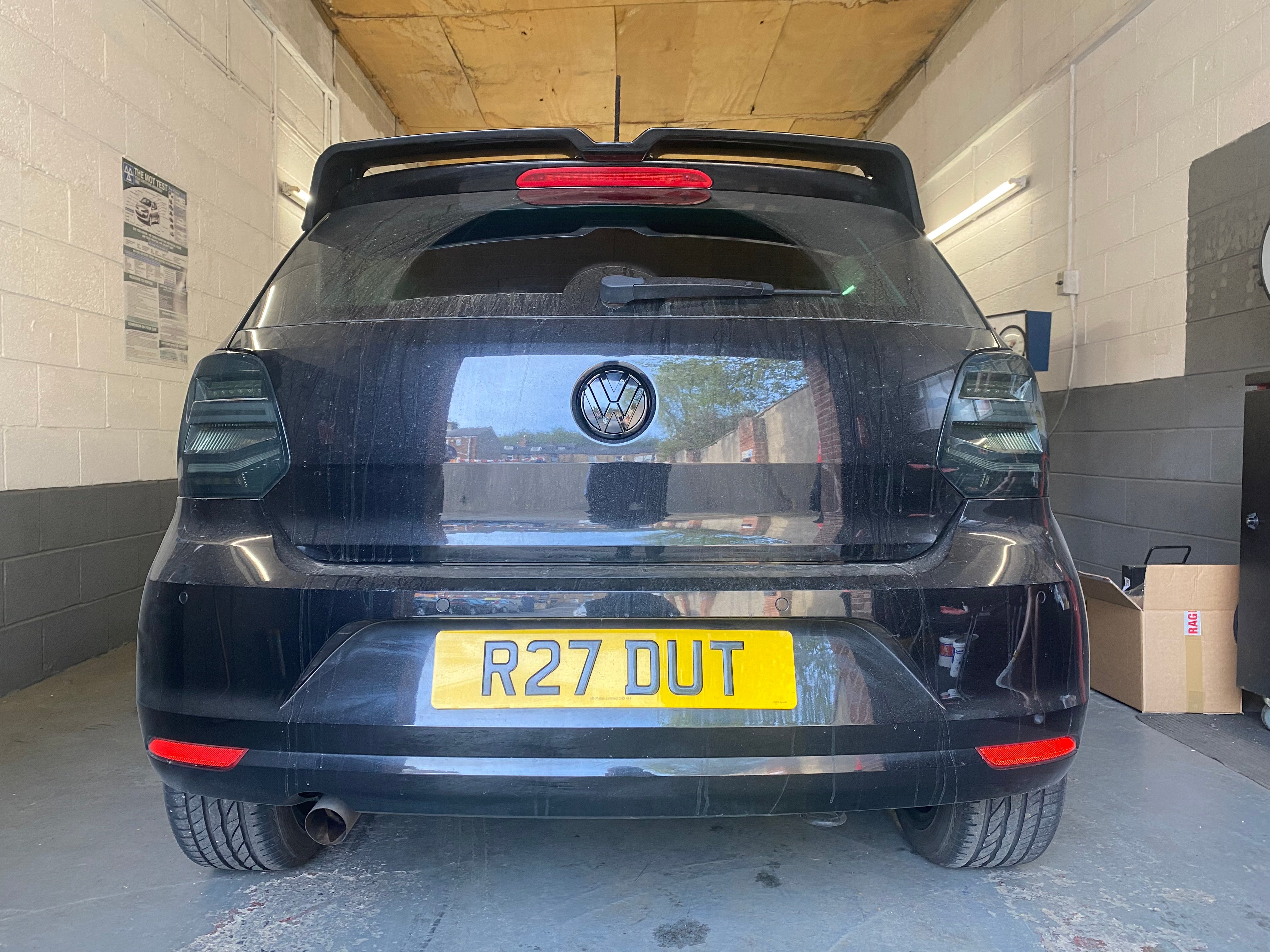 Volkswagen Polo MK5 6R / 6C Front Or Rear Gloss Black Badges (2009 - 2017 Models)