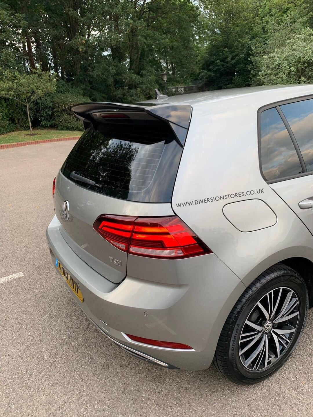 036 - Volkswagen Golf MK7/7.5 Raised Roof Spoiler Base Model (2013-2019) - Diversion Stores Car Parts And Modificaions