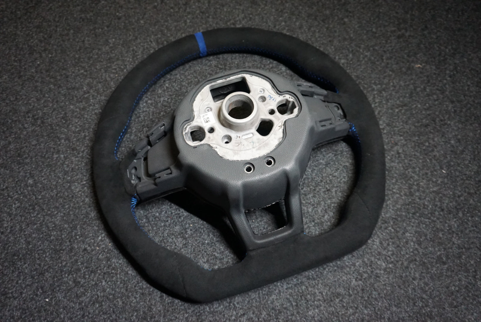 Volkswagen Golf MK7 / MK7.5 Bespoke Custom Alcantara / Leather Steering Wheel (CUSTOM /  GTI / GTD / R-Line / R 2013 - 2020 Models)