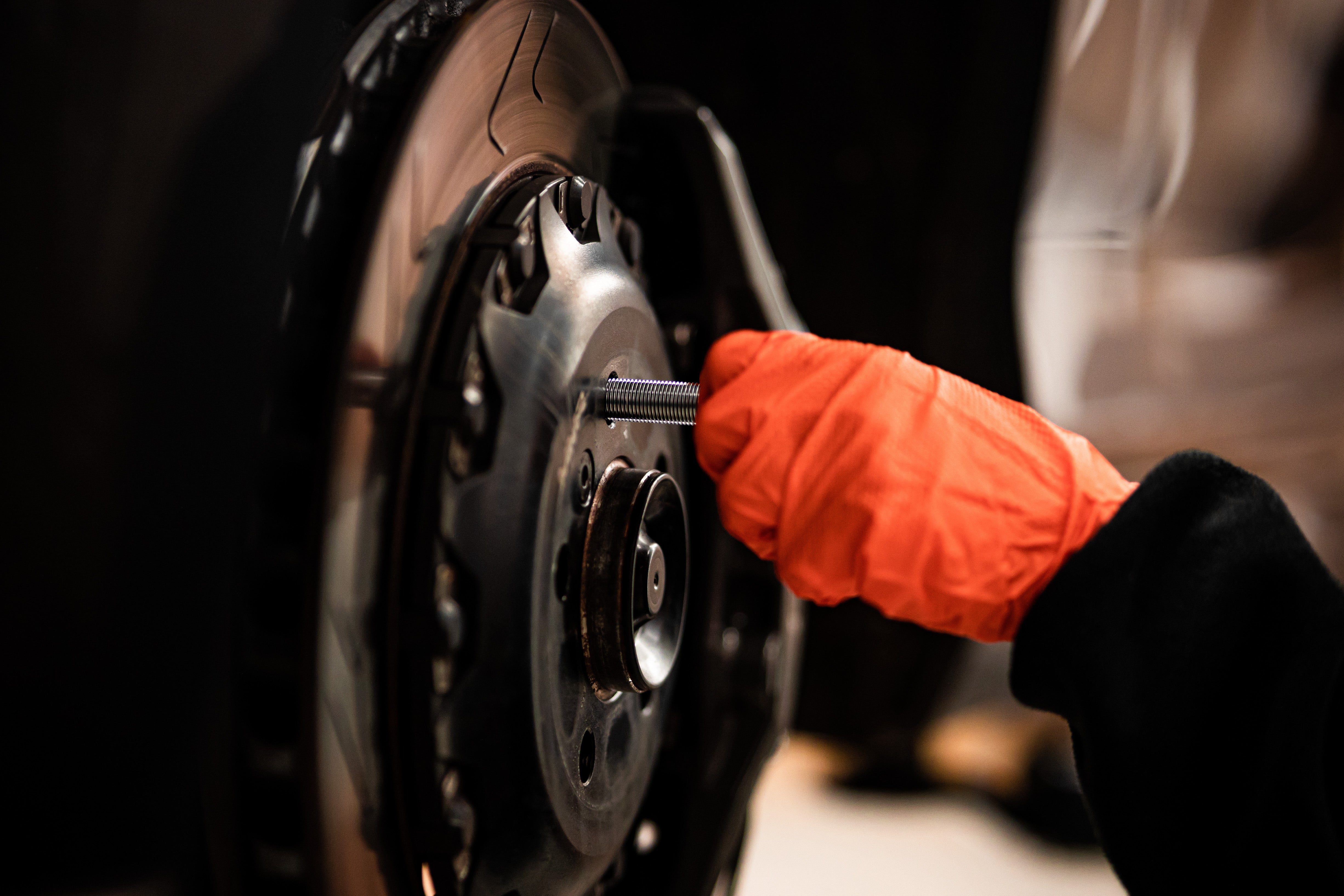 BMW & MINI WHEEL STUD & NUT KIT – M14x1.25