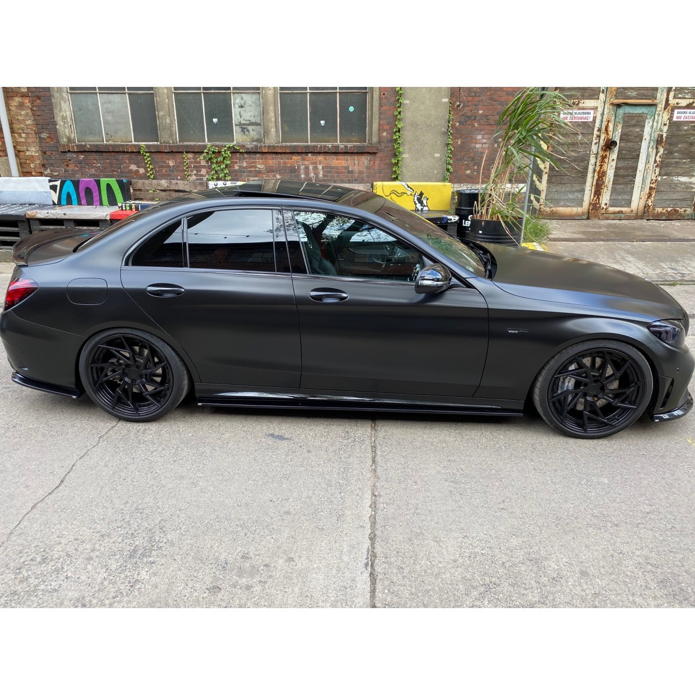 **CLEARANCE** 111 - Race Design - Mercedes Benz C43 AMG Side Skirts (W205 FACELIFT 2019 -)