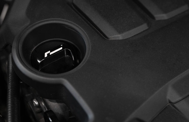 Racingline Performance Oil Cap - EA888 Gen4 2.0TVW Golf 8 GTI 2020+ > VW Golf 8 GTI Clubsport 2020+ > VW Golf 8 R 2020+ > VW Arteon R 2.0 TSI 320ps 2020+ > VW Tiguan II 2.0 TSI 245ps 2021+ > VW Tiguan II R 2.0 TSI 320ps 2021+ > Audi S3 8Y 2020+ > Audi A3 2.0 TSI 8Y 2020+ > Cupra Leon IV 300 TSI FW 2020+ > Cupra Leon IV 245 TSI FW 2020+ > Cupra Formentor 310PS 2020+ > Cupra Formentor 245PS 2020+ > Skoda Octavia IV vRS 2.0 TSI 245ps NX 2020+