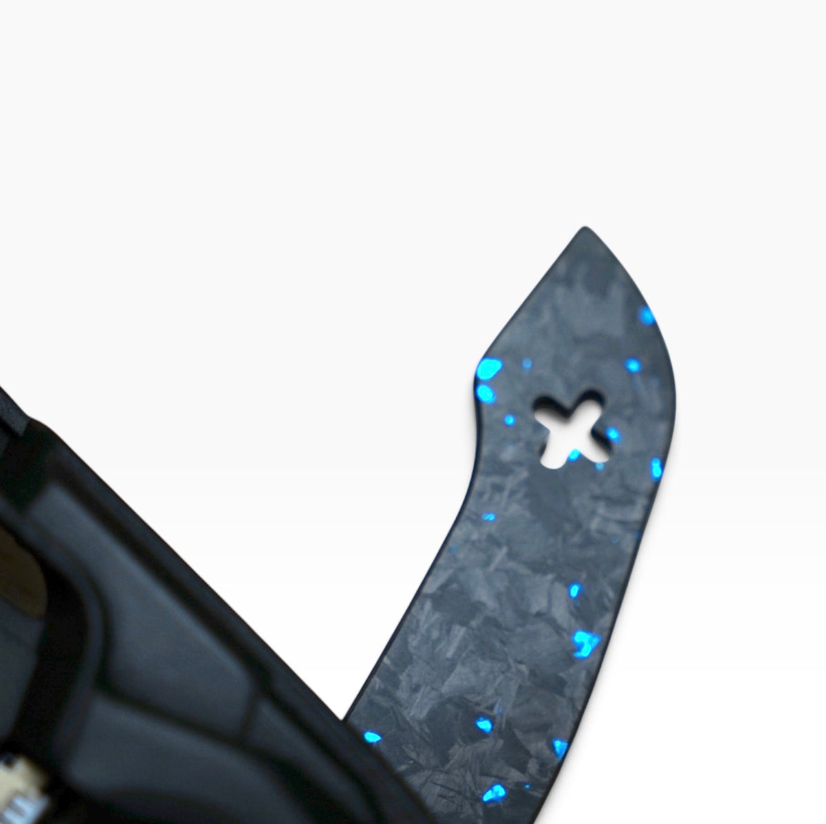 PADDRA - VW Golf, Polo & Scirocco DSG Blue Forged Carbon Magnetic Paddles