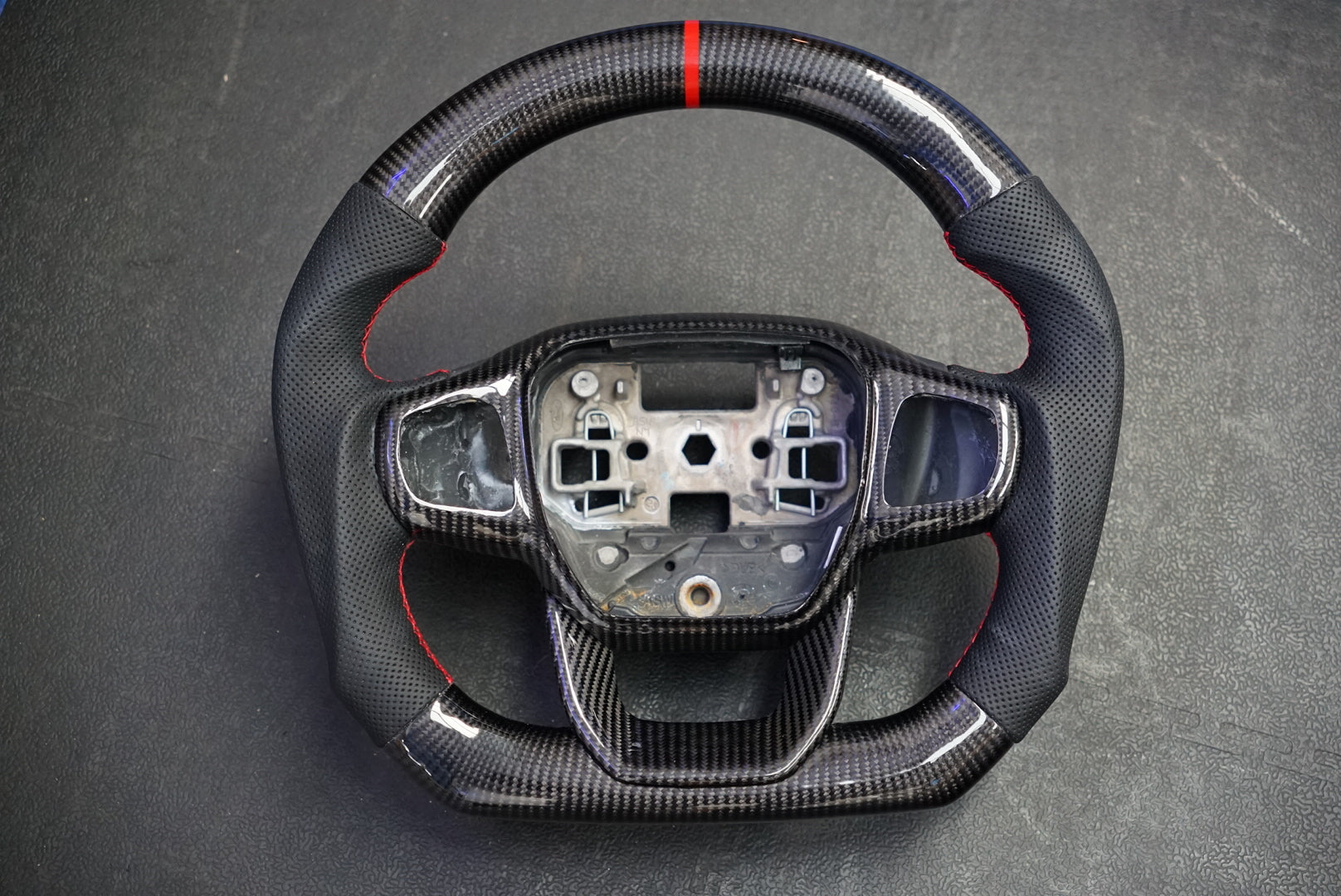 Ford Transit Custom MK9 Carbon Fibre Steering Wheel 2024+ (IN STOCK)