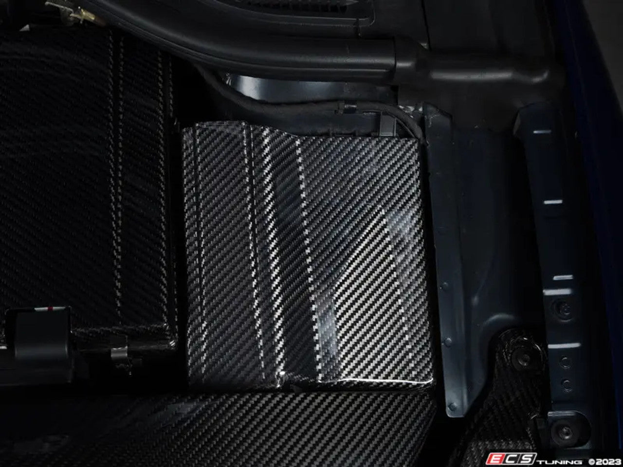 ECS Tuning Carbon Fibre Fuse Box/ECU Cover - MK8 GTI / Golf R