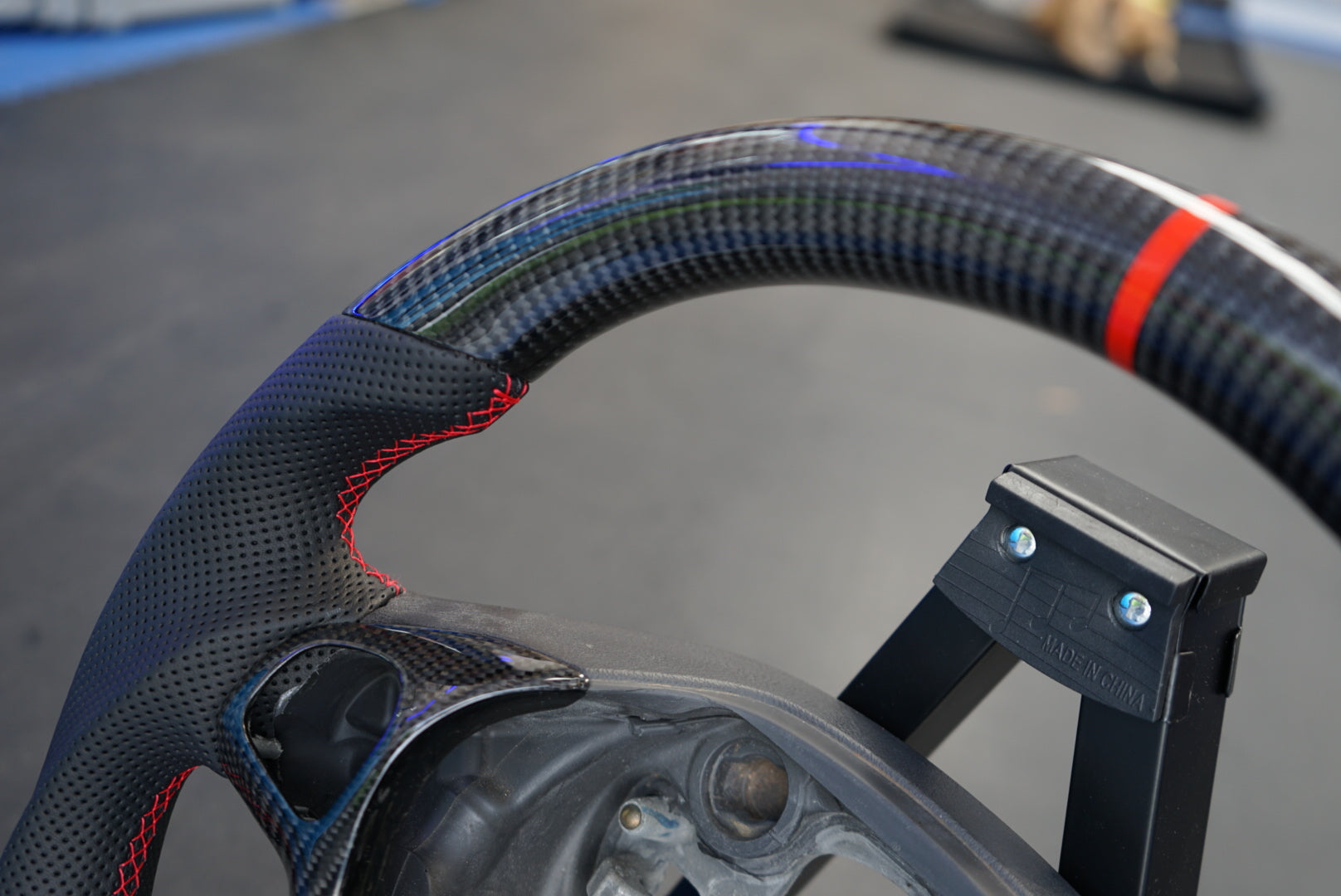 Ford Fiesta MK7 / MK7.5 Carbon Fibre Steering Wheel - SWFIESTA18