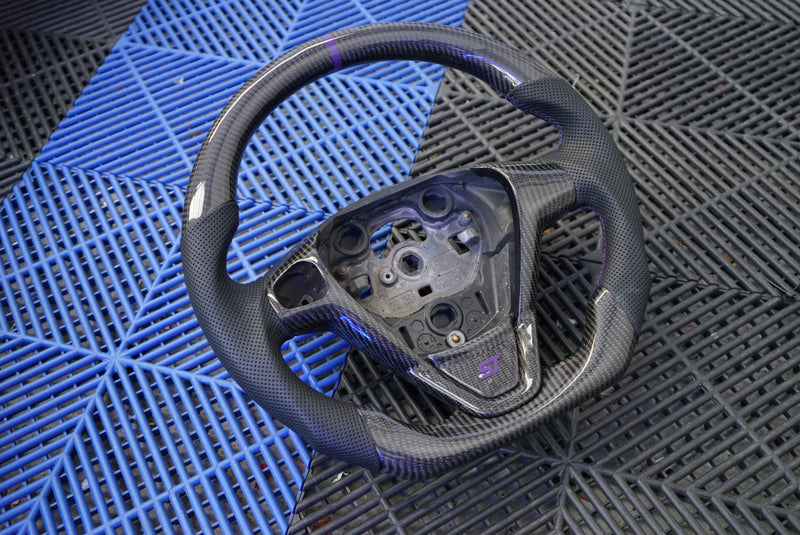 Ford Fiesta MK7 / MK7.5 Carbon Fibre Steering Wheel - SWFIESTA1