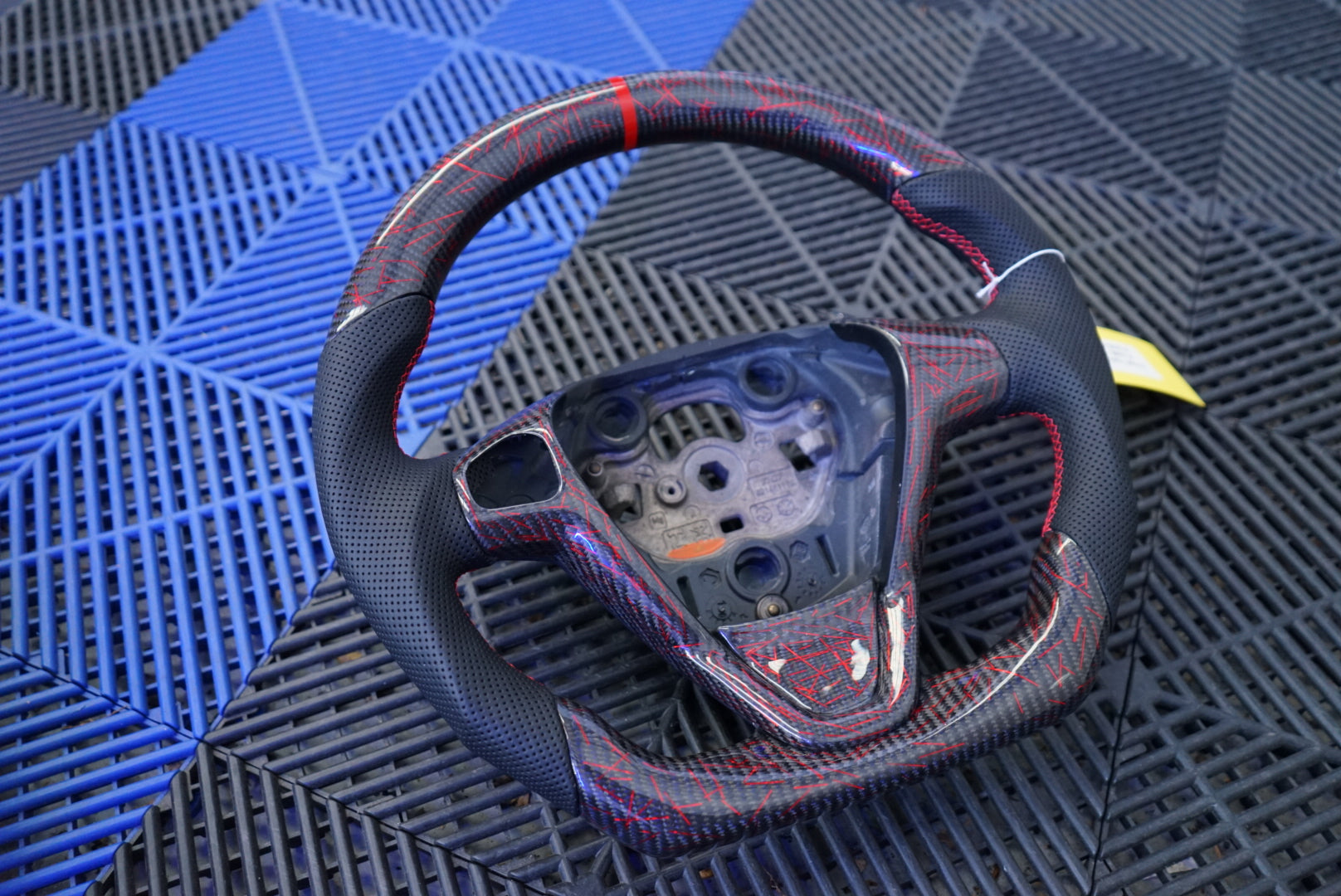 Ford Fiesta MK7 / MK7.5 Carbon Fibre Steering Wheel - SWFIESTA10