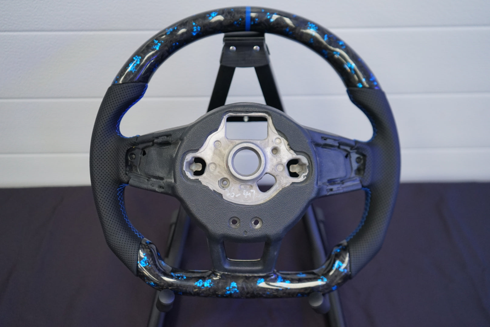 Volkswagen Golf MK7 / MK7.5 Polo MK5 / MK6 Custom Steering Wheel - SWVWGTIR32