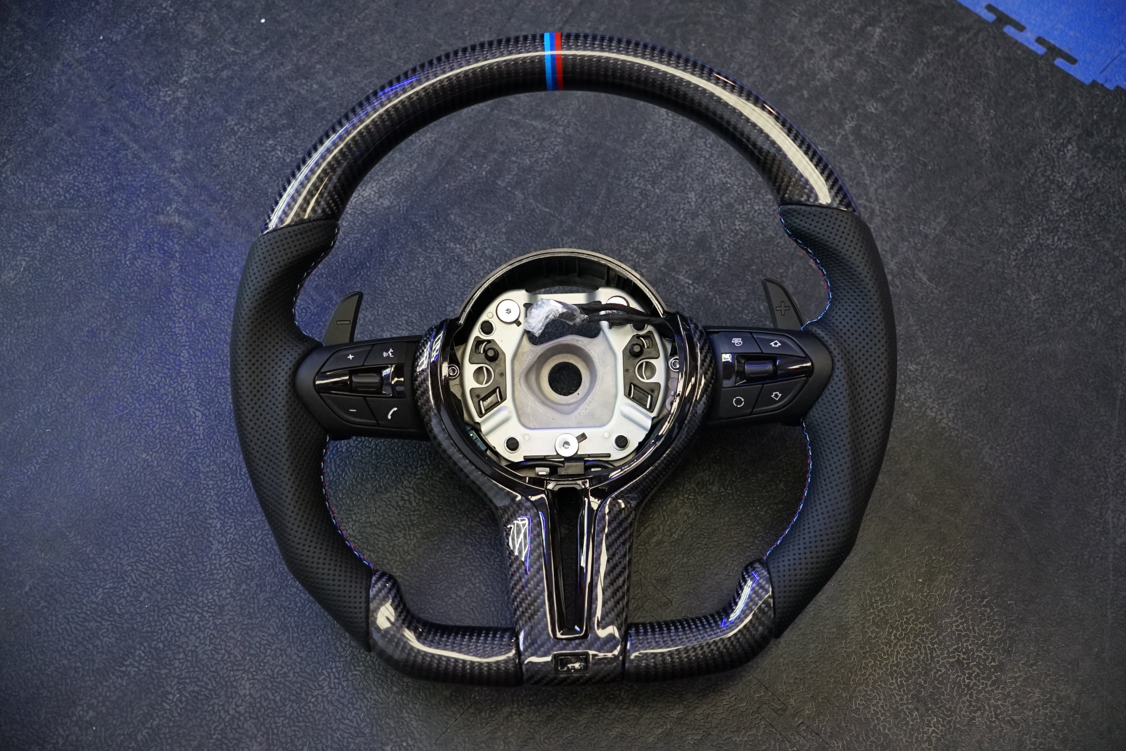 BMW Custom Steering Wheel for 1, 2, 3 & 4 + F Series (F20, F22, F30, F32, F40 + F Models) (IN STOCK - SWBMWF21)