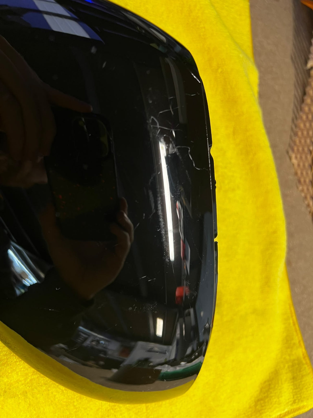 CLEARANCE 8017 - Volkswagen Golf MK7/7.5 Wing Mirror Covers in Gloss Black (2013-2019)