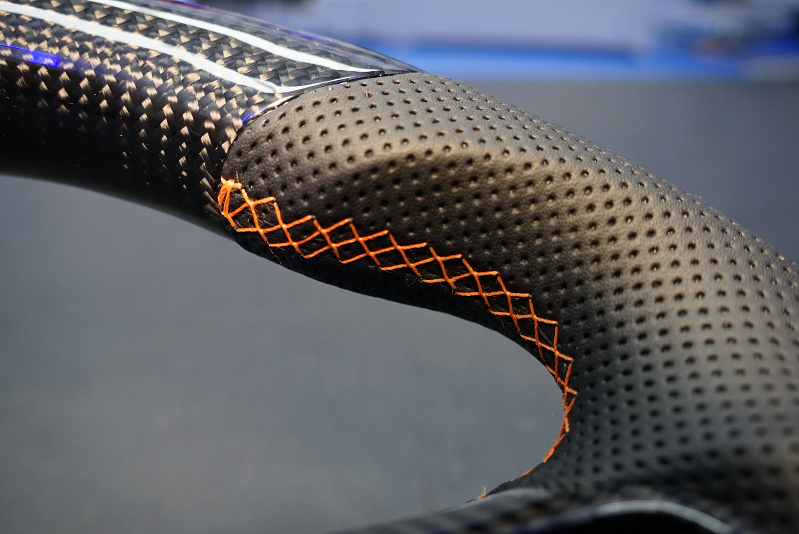 Ford Fiesta MK7 / MK7.5 Carbon Fibre Steering Wheel - SWFIESTA20