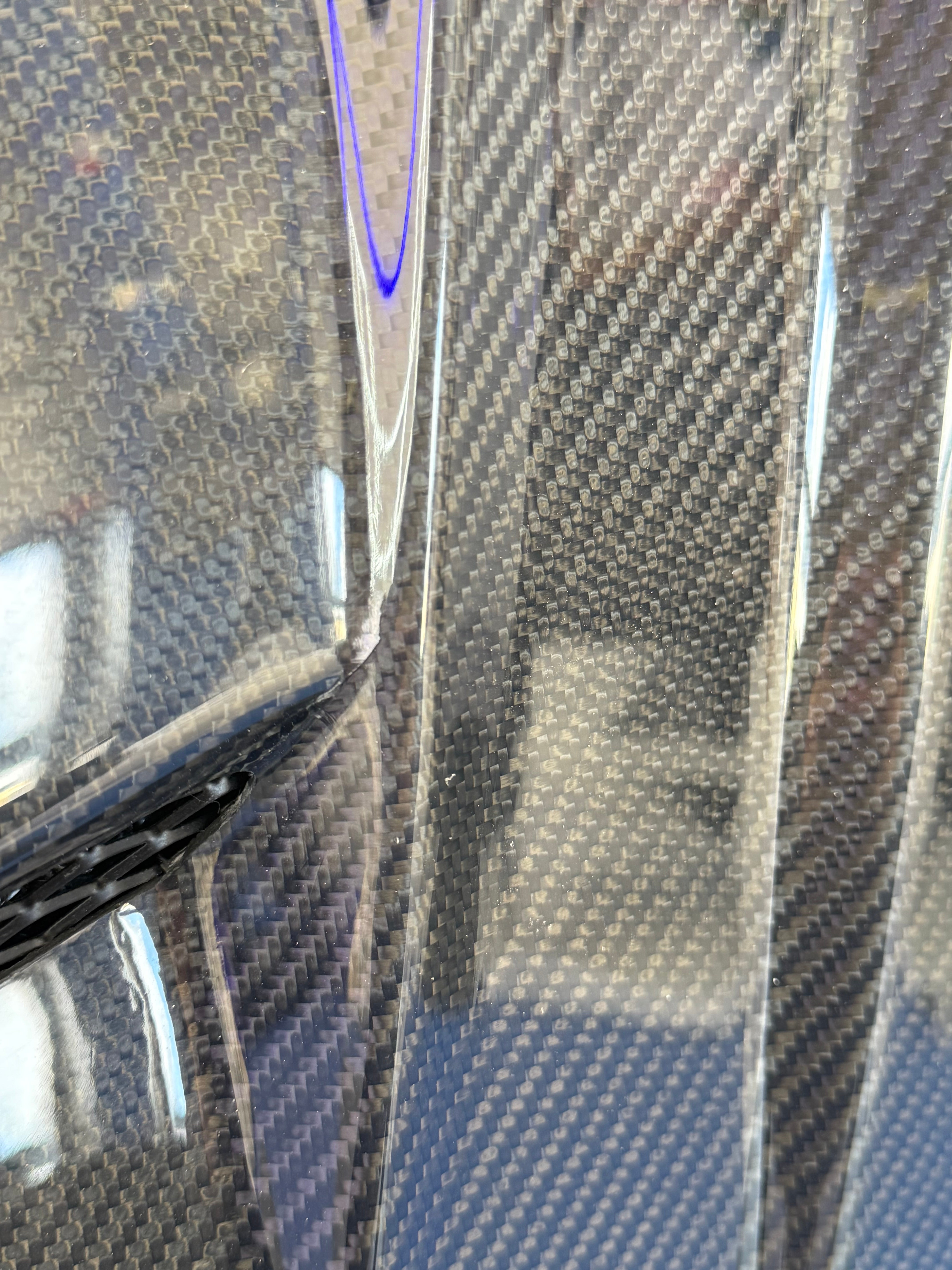 CLEARANCE : Volkswagen Golf MK7 / MK7.5 TR Style Carbon Fibre Vented Bonnet (Replacement) 2013 - 2021 / DAS