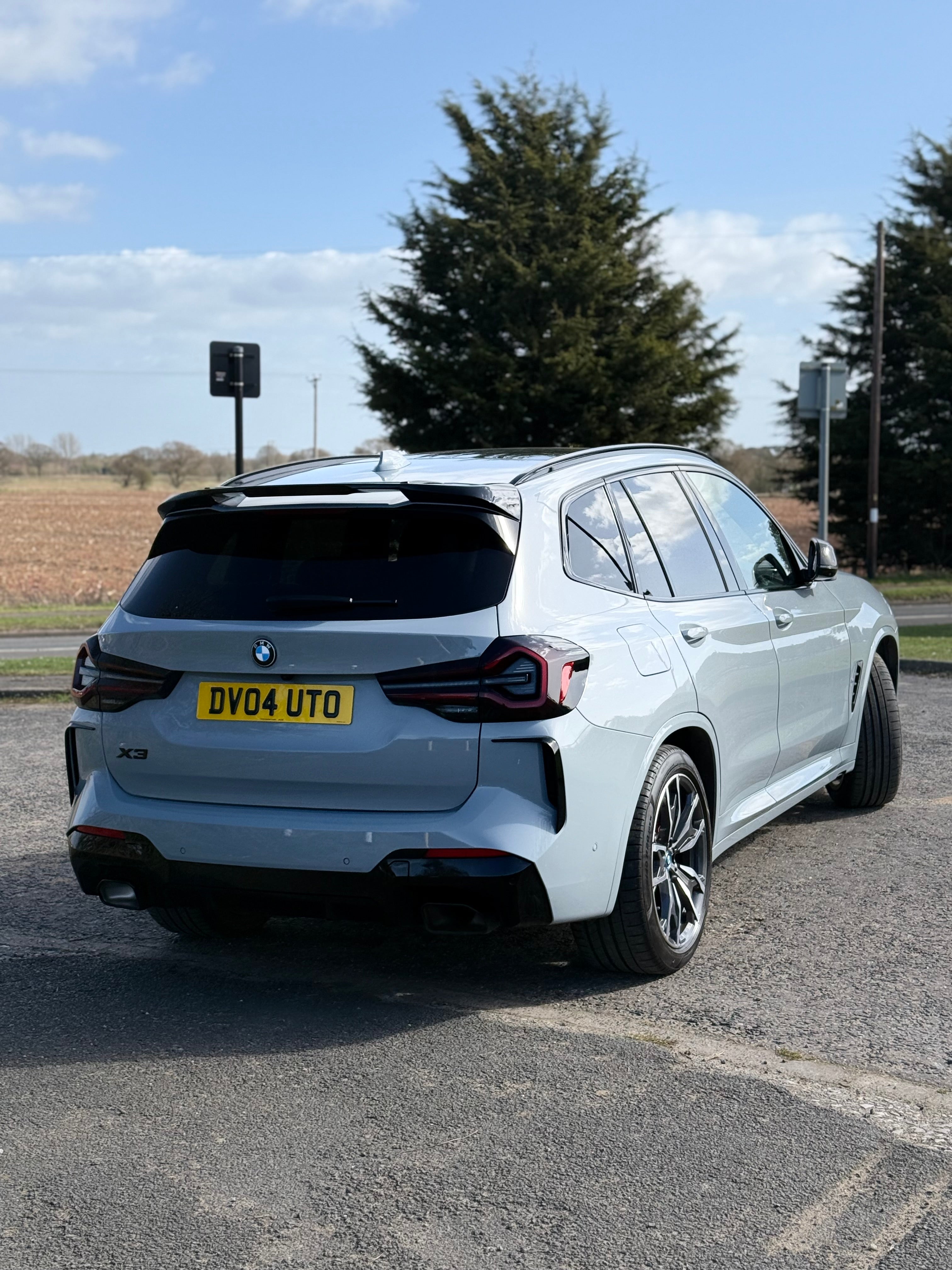 BMW X3 G01 Gloss Black MP Style Roof Spoiler (2018+ Models) DIVERSION