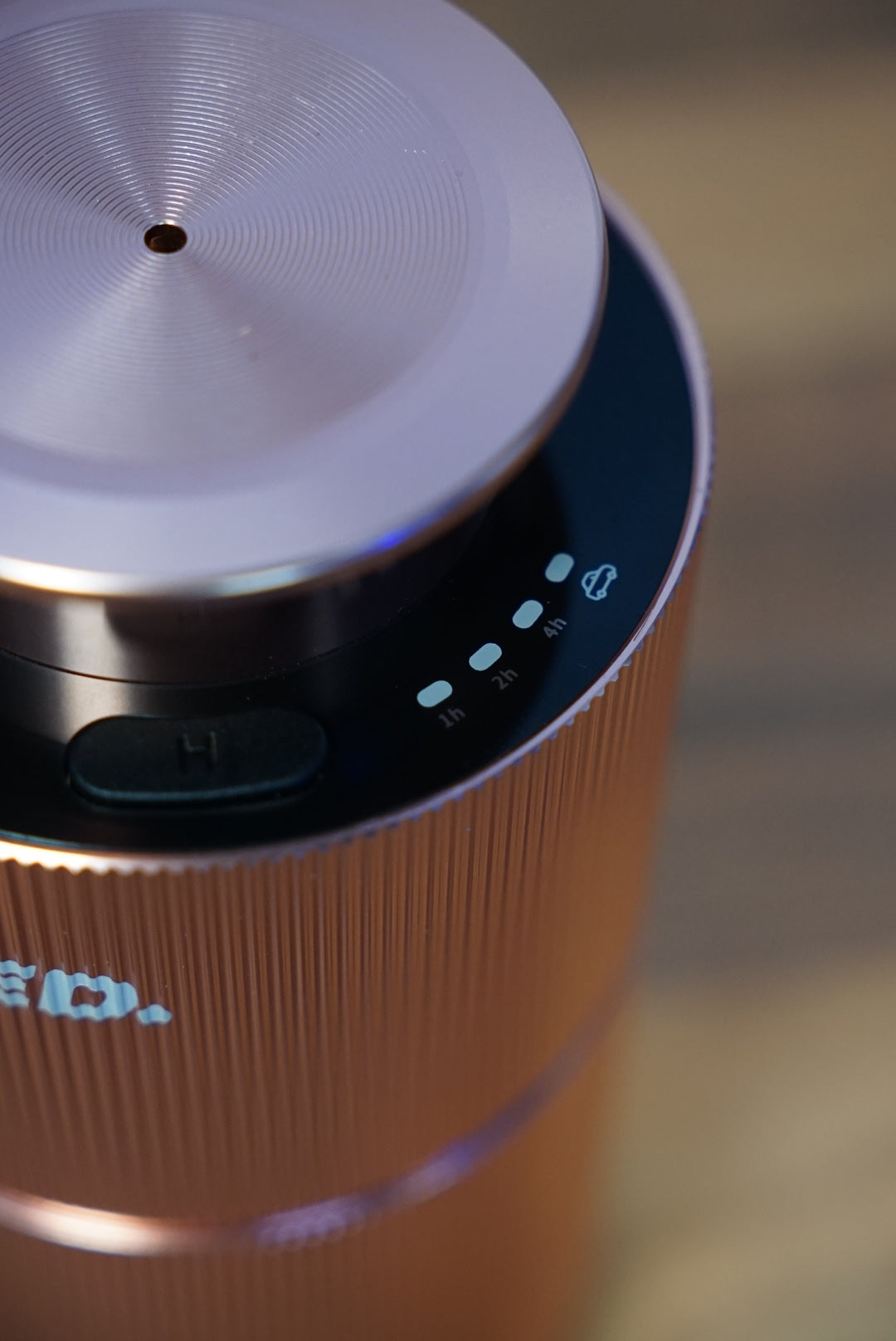 PRO1 In-Car / Home Mini Luxury Electronic Rechargeable Essential Oils Diffuser By AIRED. (ROSE GOLD)