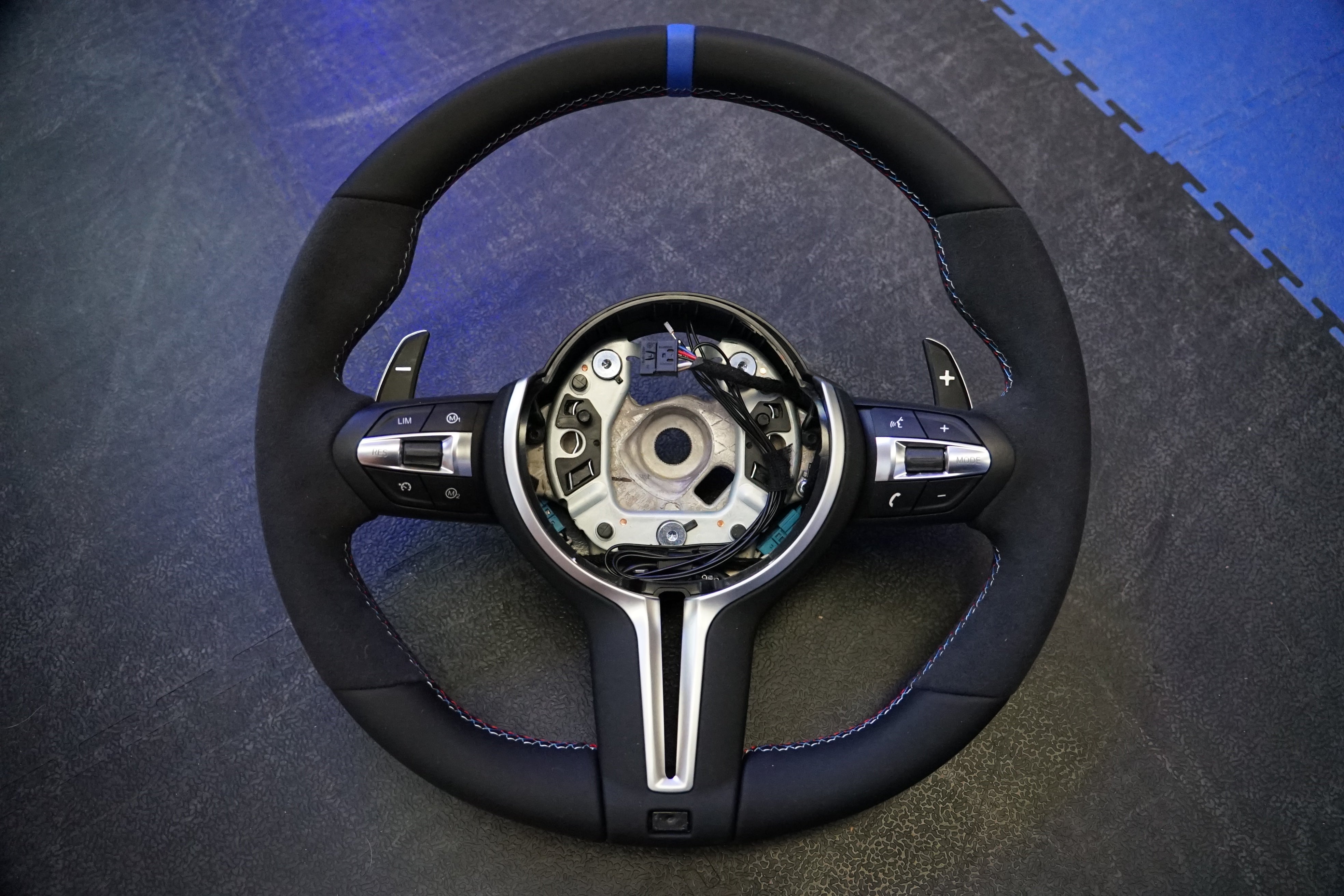 BMW Custom Steering Wheel for 1, 2, 3 & 4 + F Series (F20, F22, F30, F32, F40 + F Models) (IN STOCK - SWBMWF24)