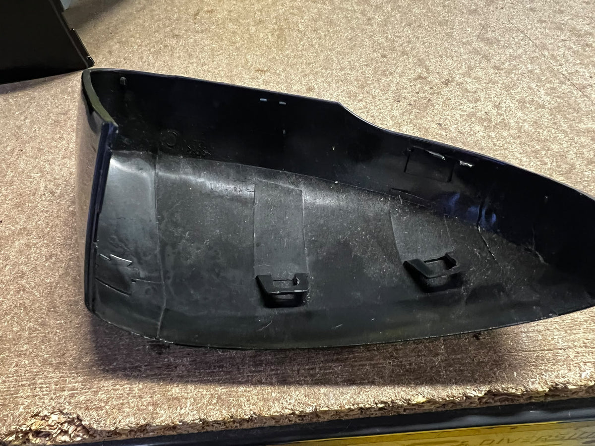 CLEARANCE 8011 - Volkswagen Polo MK5 6R/6C Gloss Black Mirror Covers (2009-2017)