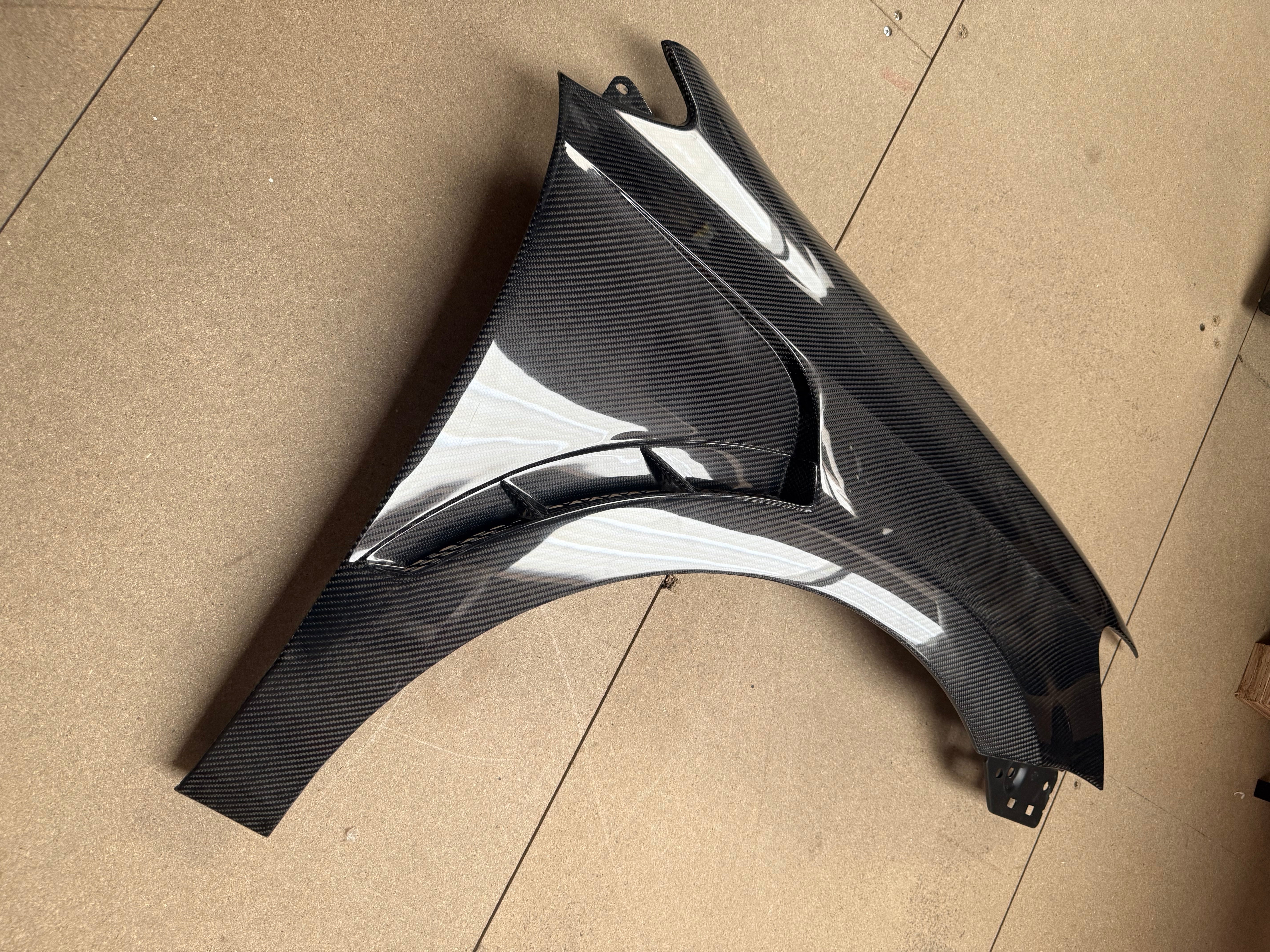 **CLEARANCE** GRADE 4 -2002 -Volkswagen Polo MK5 6R / 6C Carbon Fibre Vented Wings / Fenders (Pair) 2009 - 2017