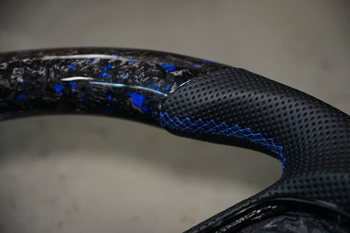 Audi A4 S4 RS4 / A5 S5 RS5 B9 Forged Carbon + Blue Flake Steering Wheel (IN STOCK / SWAUDIB91)