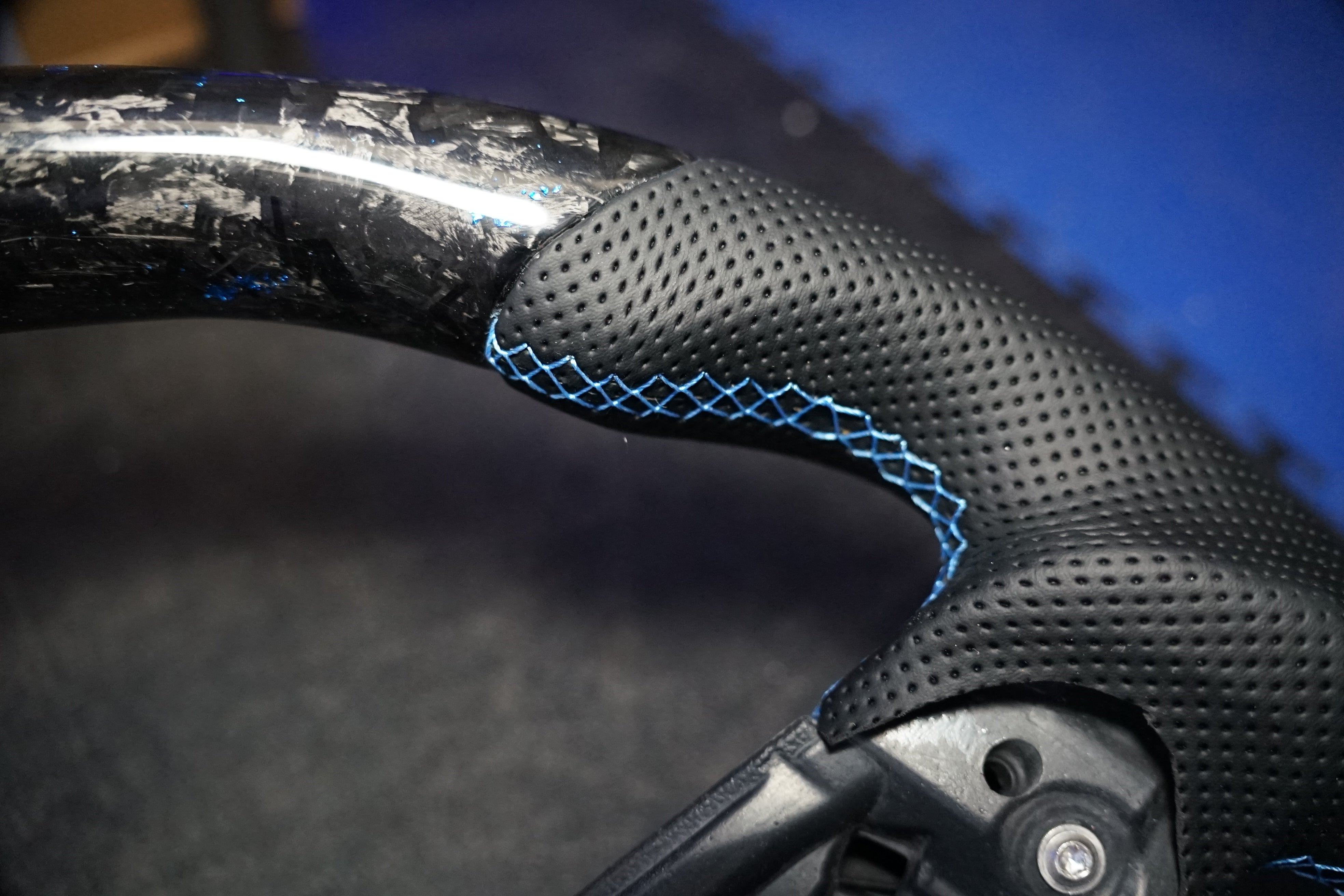 Volkswagen Golf MK7 / MK7.5 Polo MK5 / MK6 Forged Carbon Steering Wheel - IN STOCK | SWVWGTIR51