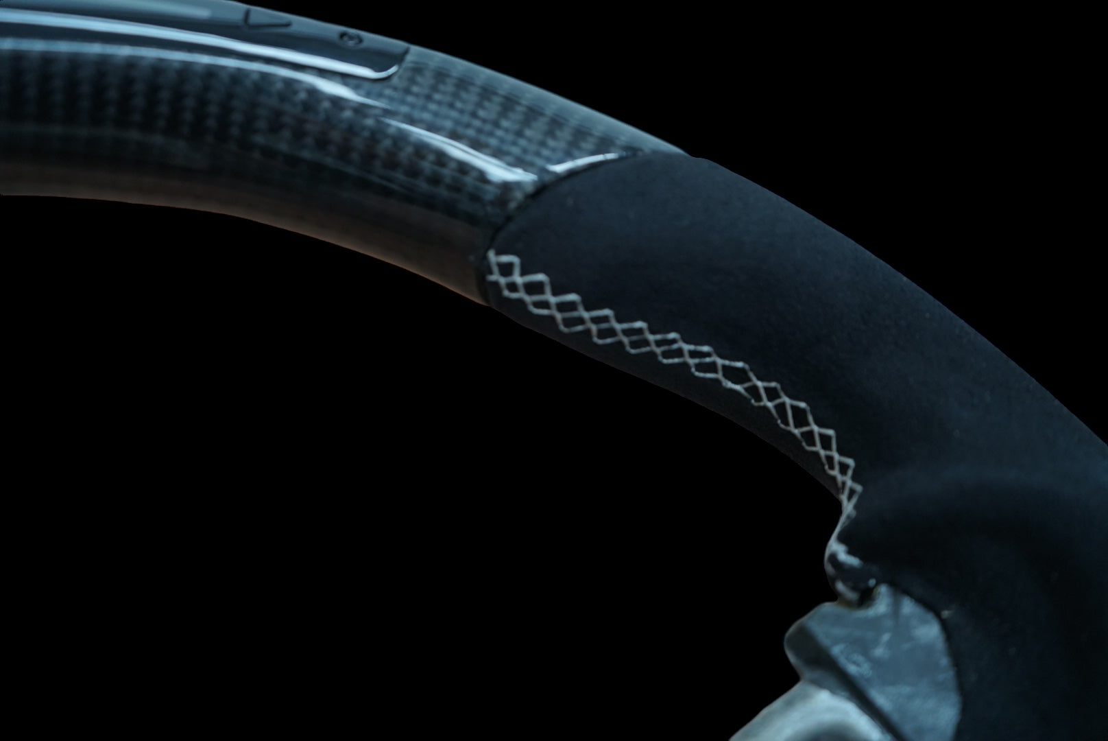 BMW 1, 2, 3, 4, 5 Series LED Carbon Fibre Steering Wheel (IN STOCK - SWBMWF4)