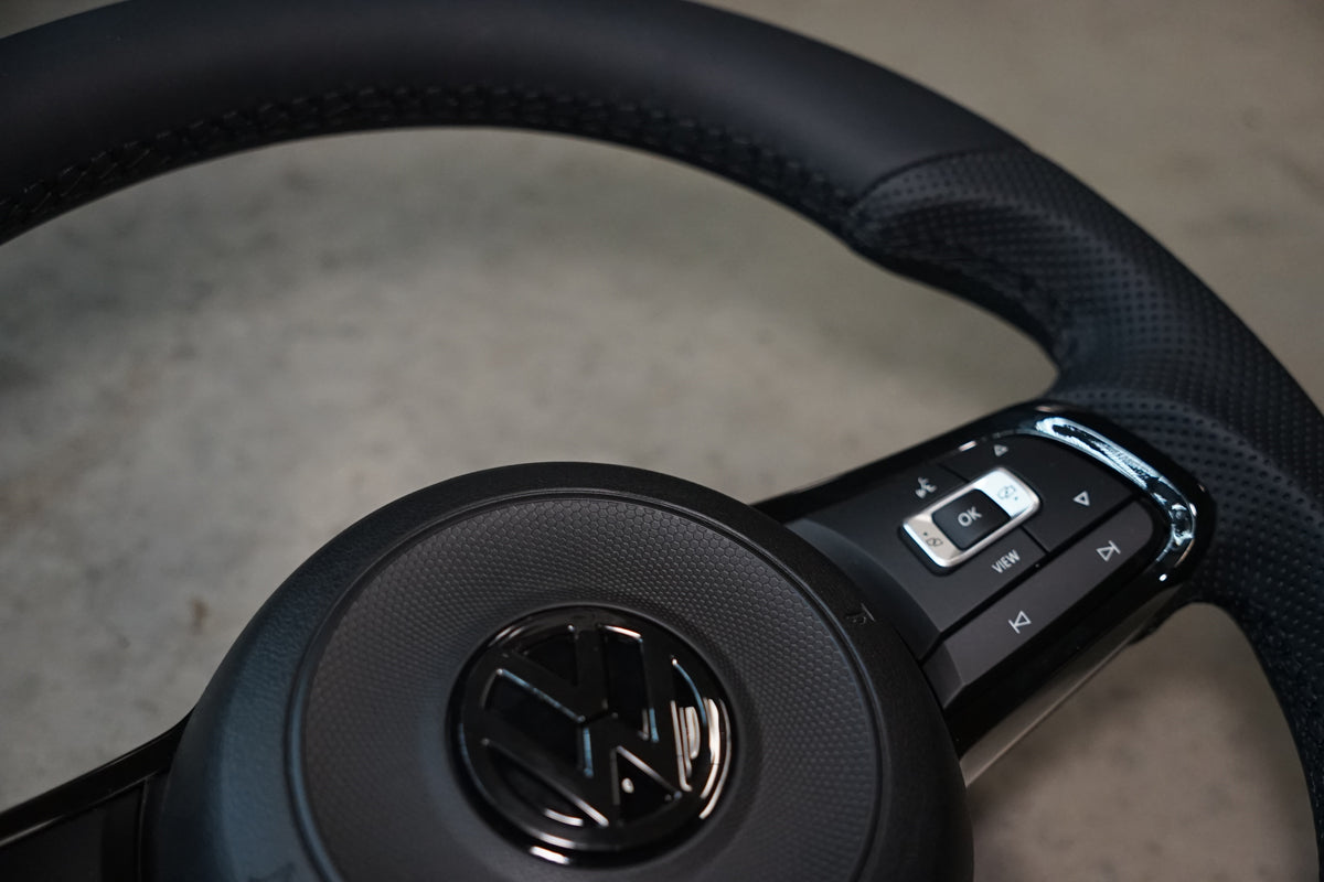 Volkswagen Golf MK7 / MK7.5 Polo MK5 / MK6 Leather Steering Wheel - IN STOCK | SWVWGTIR58