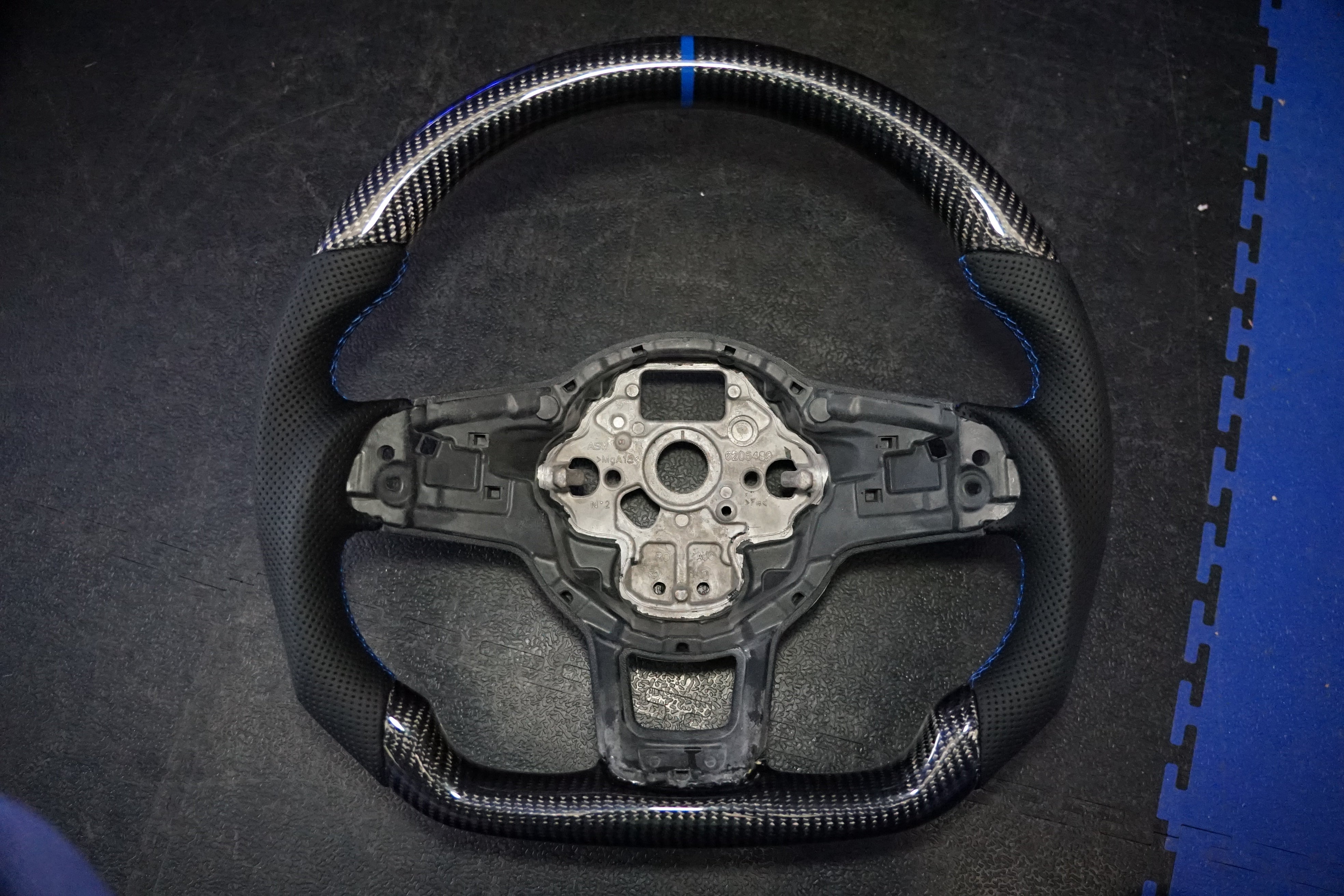 Volkswagen Golf MK7 / MK7.5 Polo MK5 / MK6 Carbon Steering Wheel - IN STOCK | SWVWGTIR50