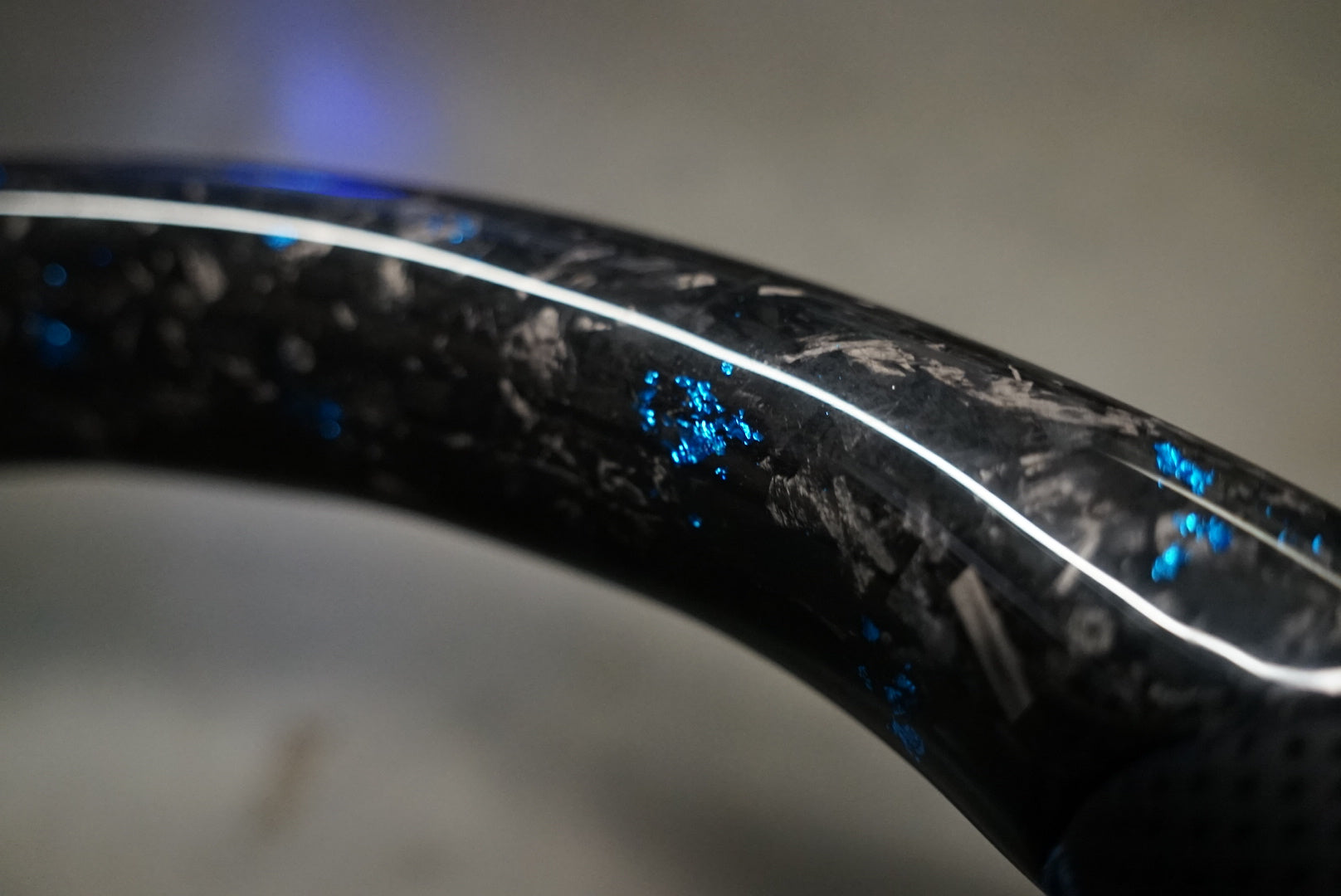 Volkswagen Golf MK7 / MK7.5 Polo MK5 / MK6 Forged Carbon Custom Steering Wheel - SWVWGTIR40