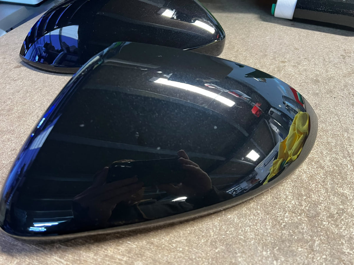 CLEARANCE 8014 - Volkswagen Golf MK7/7.5 Wing Mirror Covers in Gloss Black (2013-2019)