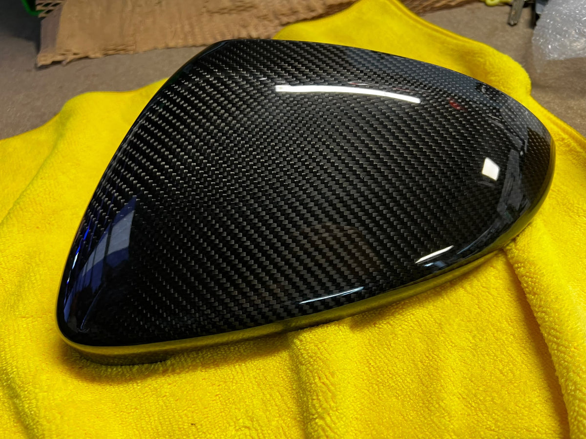 CLEARANCE 8015 -volkswagen VW Golf MK7 / MK7.5 Genuine DRY Carbon Fibre Wing Mirror Covers (2013- 2019)