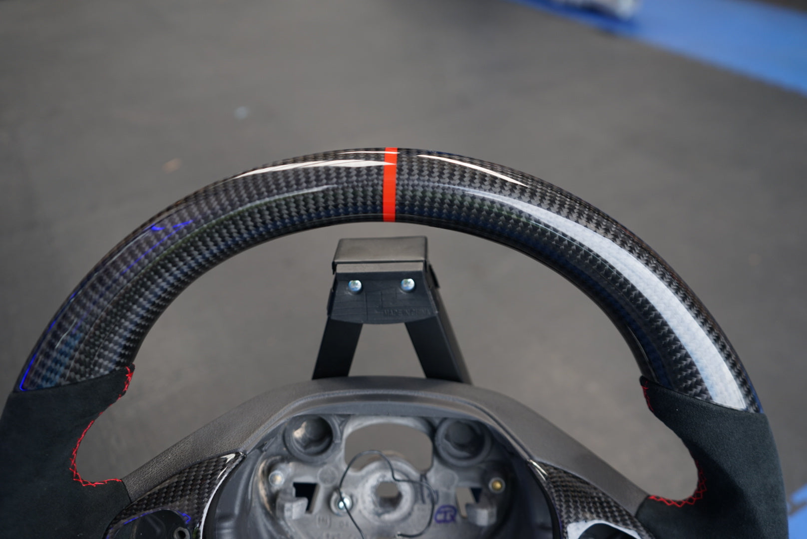 Ford Fiesta MK7 / MK7.5 Carbon Fibre Steering Wheel - SWFIESTA19