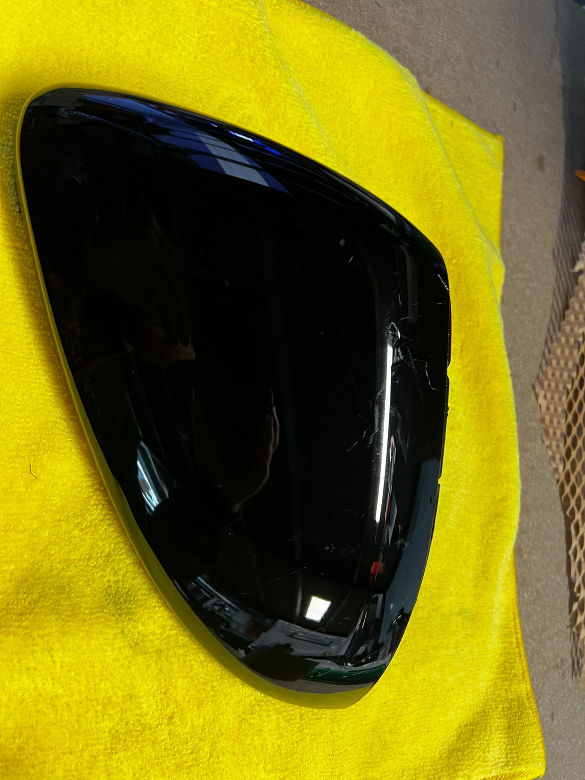 CLEARANCE 8017 - Volkswagen Golf MK7/7.5 Wing Mirror Covers in Gloss Black (2013-2019)